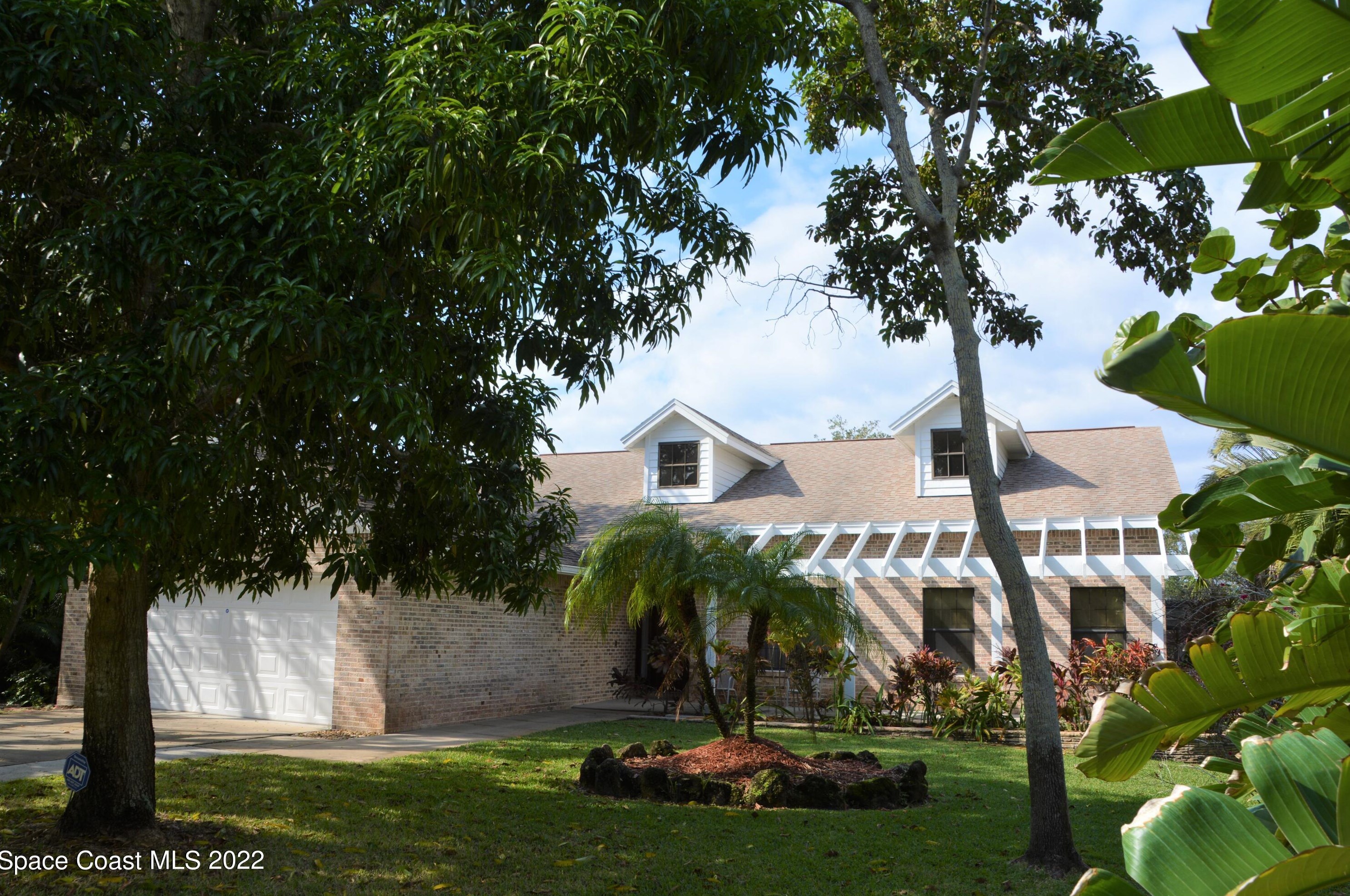 1474 Herndon Cir, Melbourne, FL 32905-4336