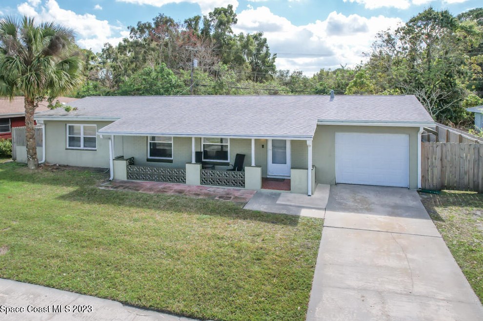 65 Skyline Blvd, Merritt Island, FL 32953