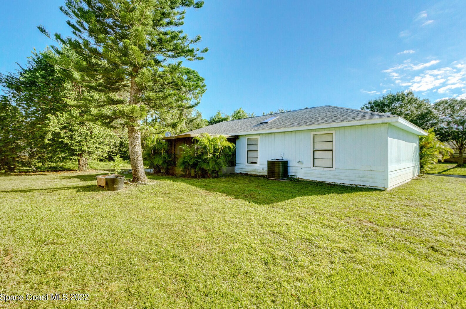 580 Higgs Ave Nw, Melbourne, FL 32907