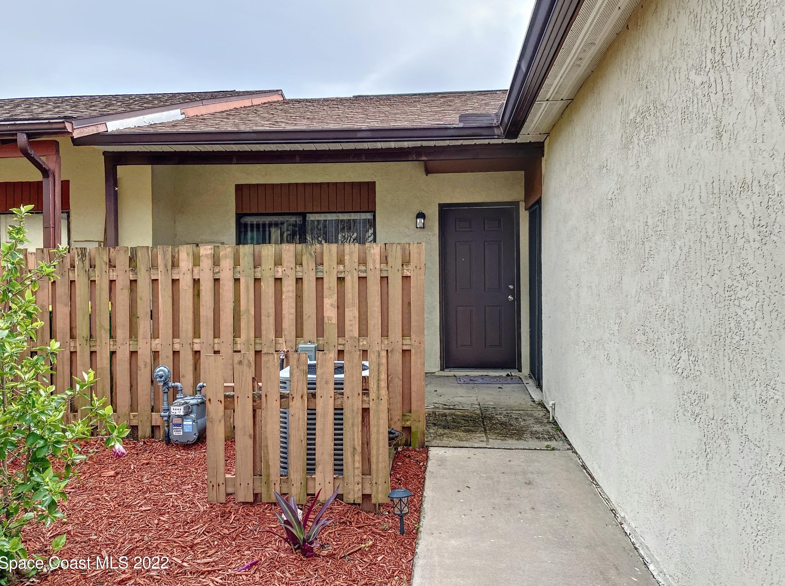 15 Bogart Pl, Merritt Island, FL 32953
