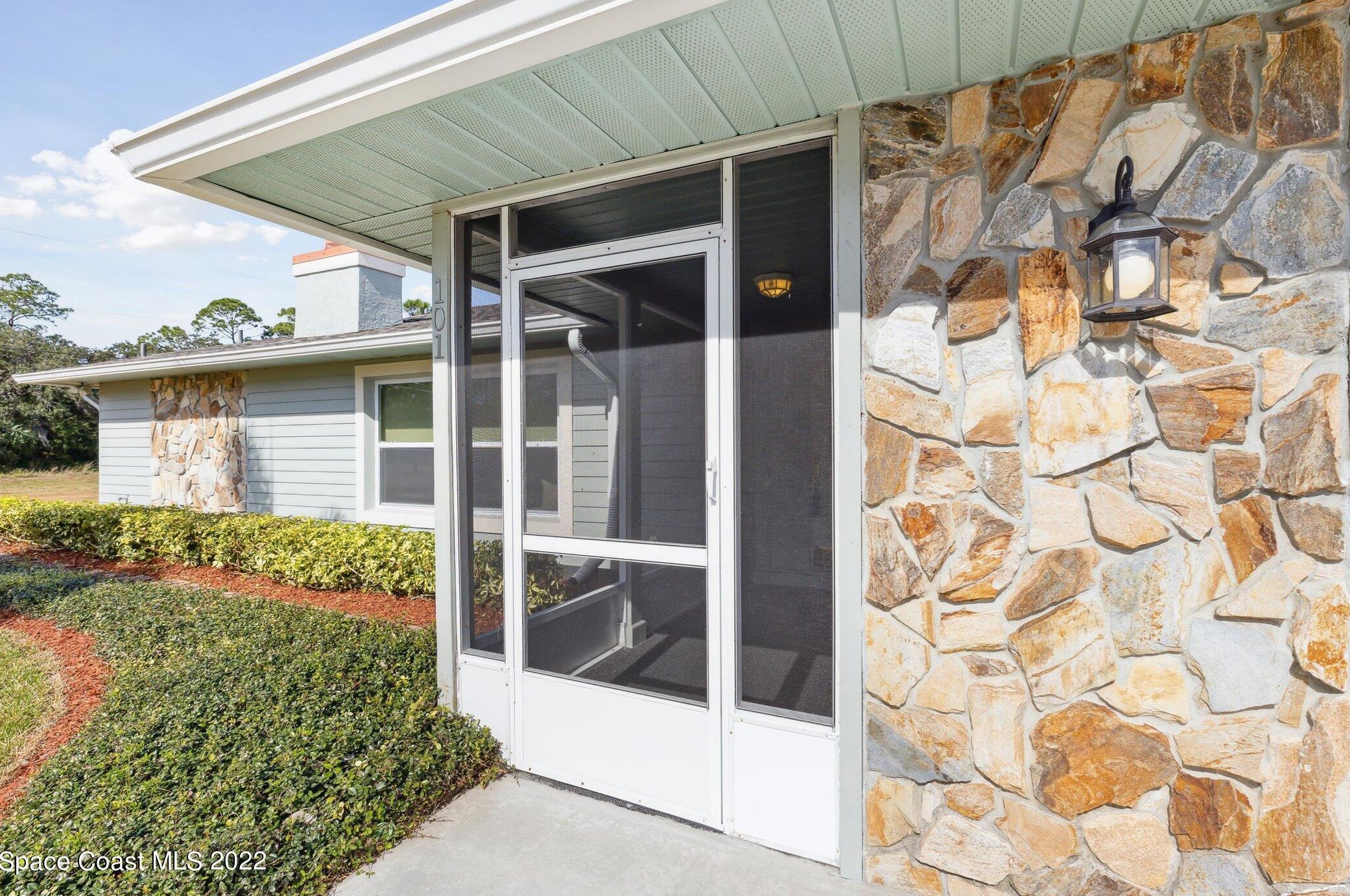 101 Nesbitt St, Melbourne, FL 32907-1532