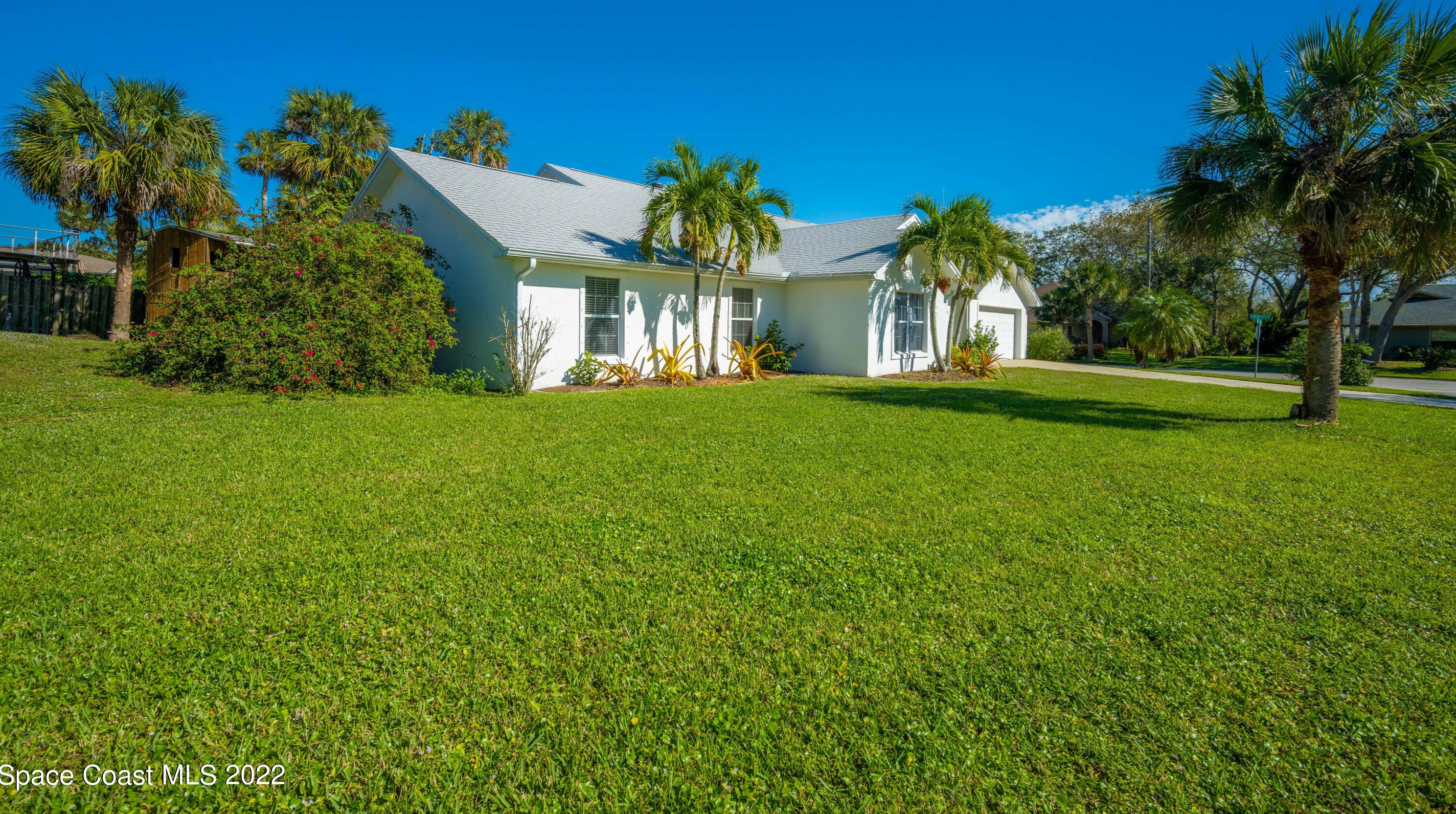 1127 Treebark Ave, Melbourne, FL 32905-4843