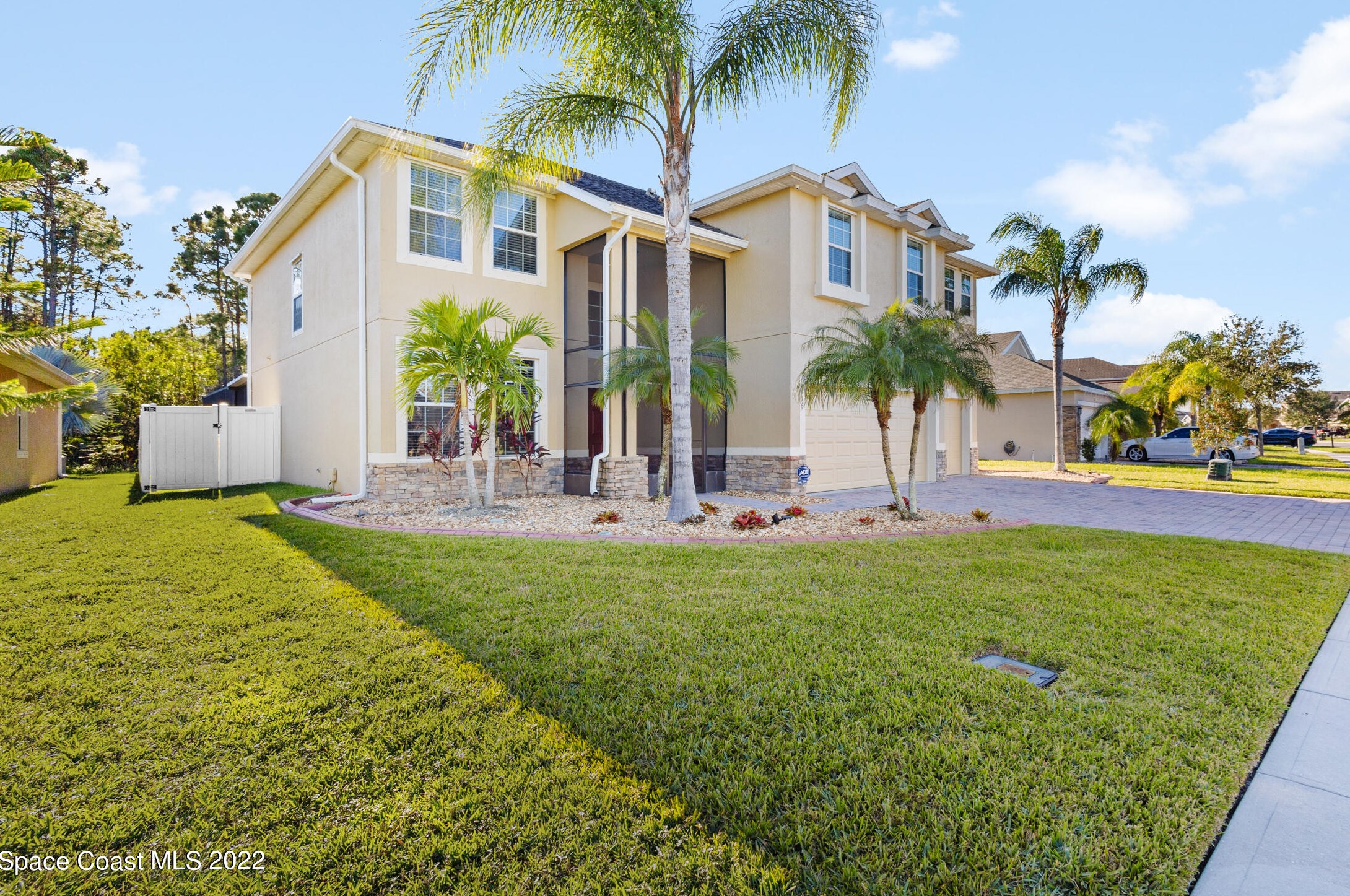 256 Abernathy Cir, Melbourne, FL 32909-2345