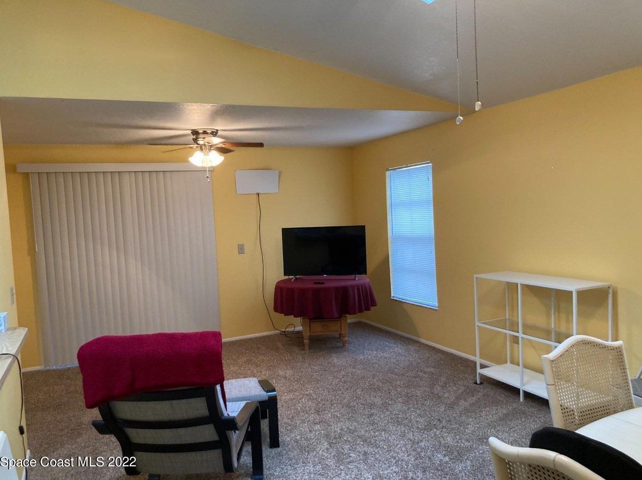 3703 Driftwood Dr, Melbourne, FL 32935