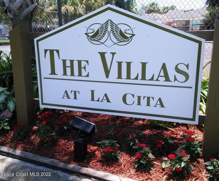 3575 Sable Palm Ln #e, Titusville, FL 32780