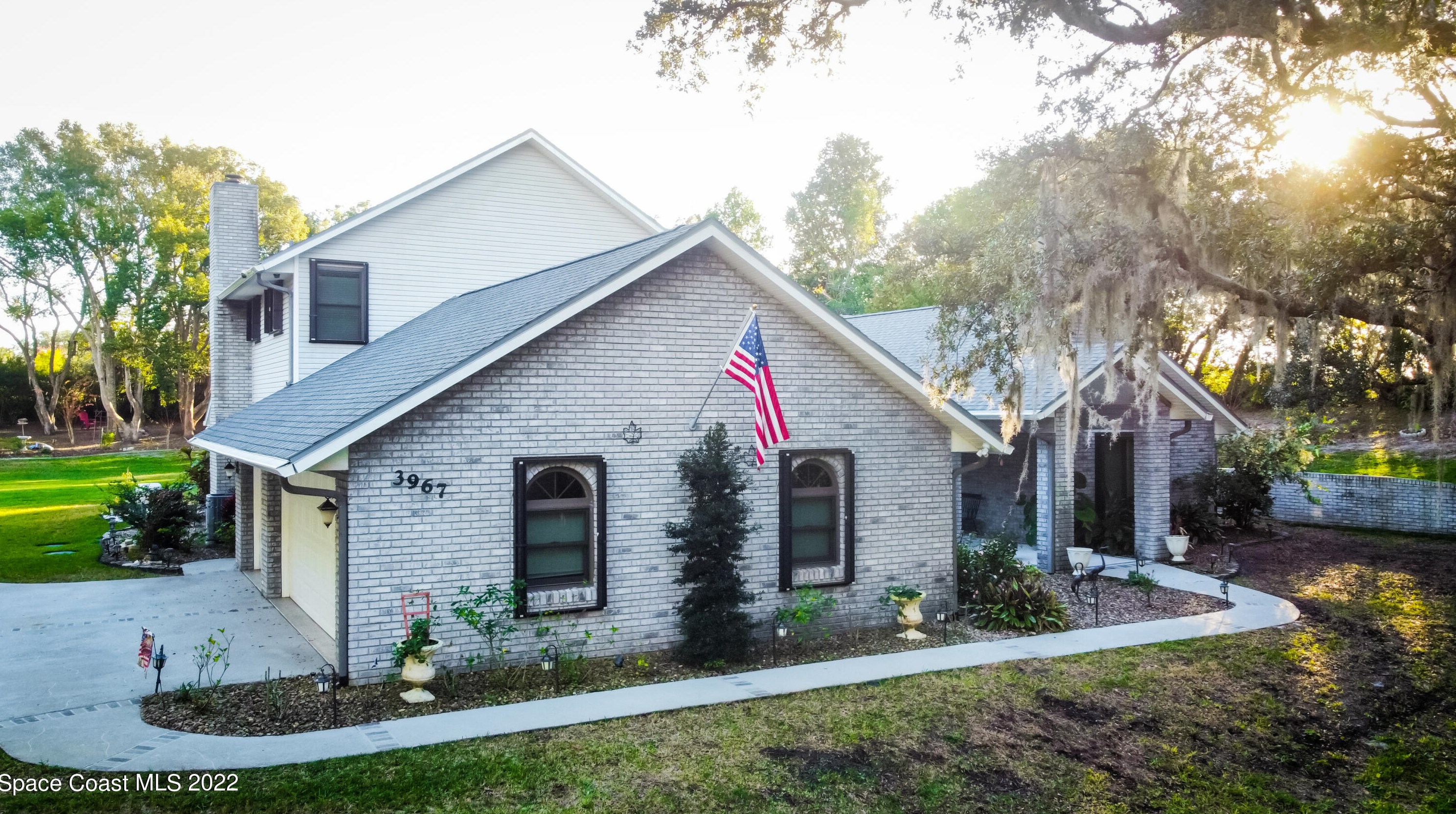3967 Hunters Ridge Way, Titusville, FL 32796