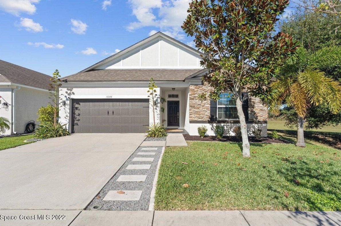 5648 Yearling Dr, Titusville, FL 32780