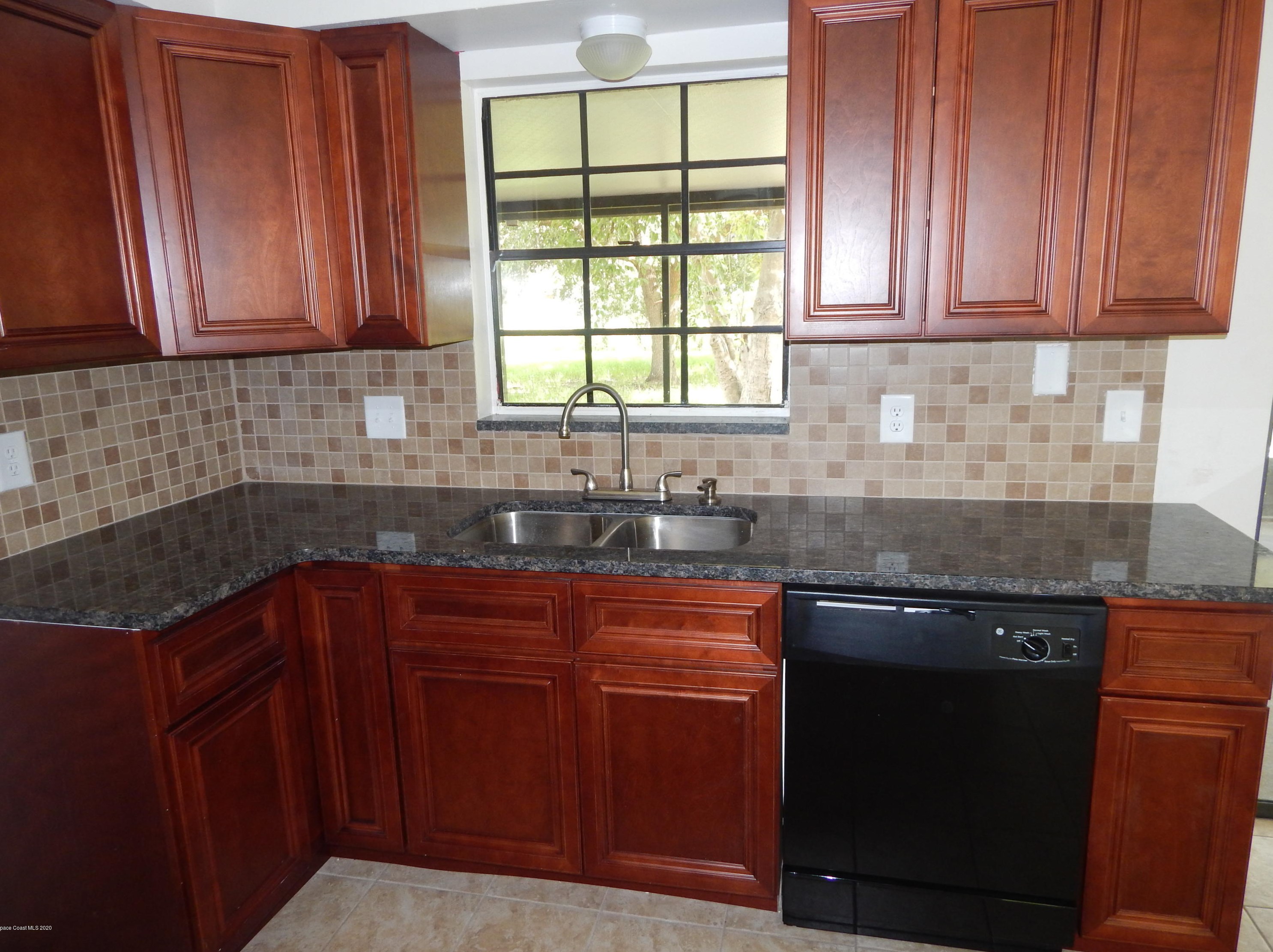 541 Santa Martia St Sw, Melbourne, FL 32908