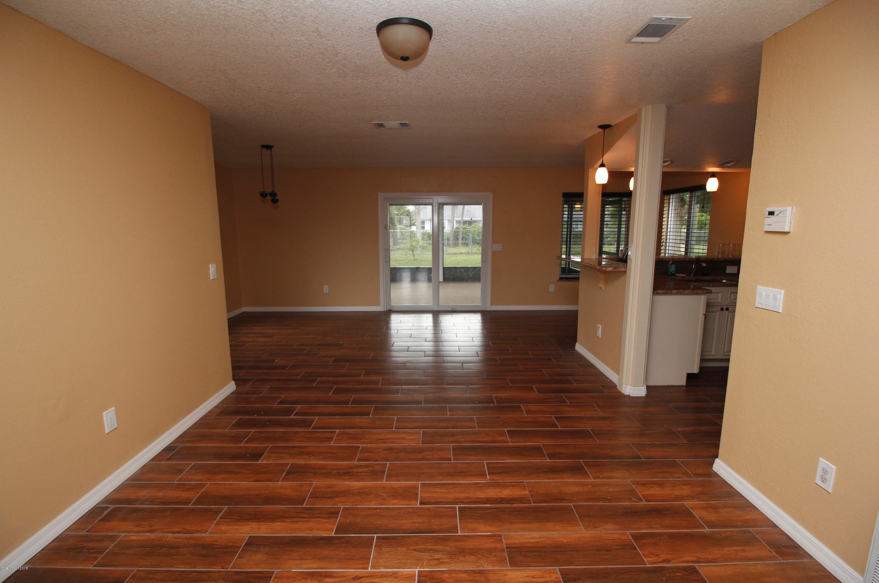 1558 Nebraska St Ne, Melbourne, FL 32907