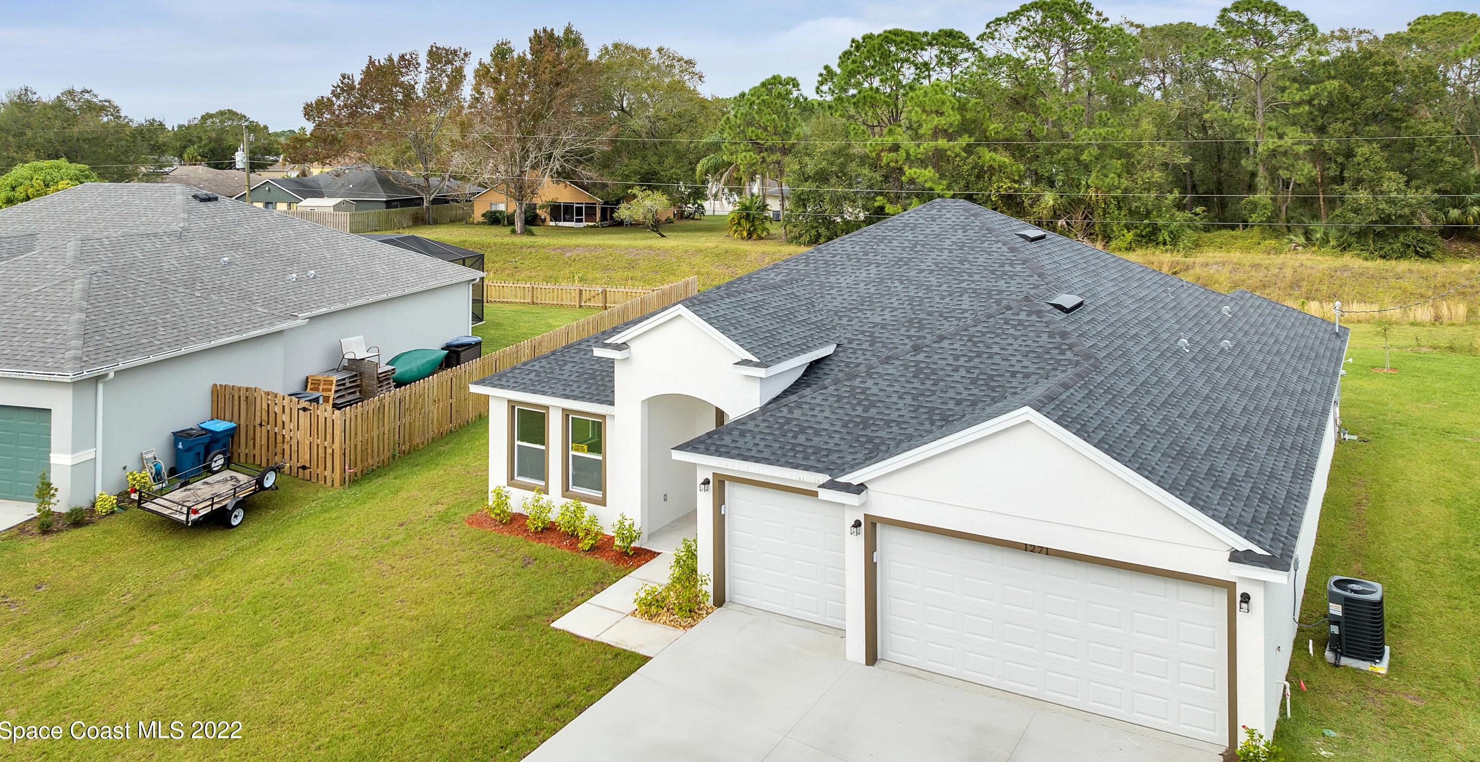 1271 Grandeur St, Melbourne, FL 32909-3840
