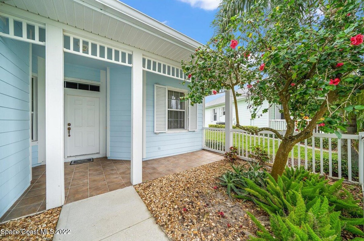 1020 Eleuthera Dr, Melbourne FL  32905-4400 exterior