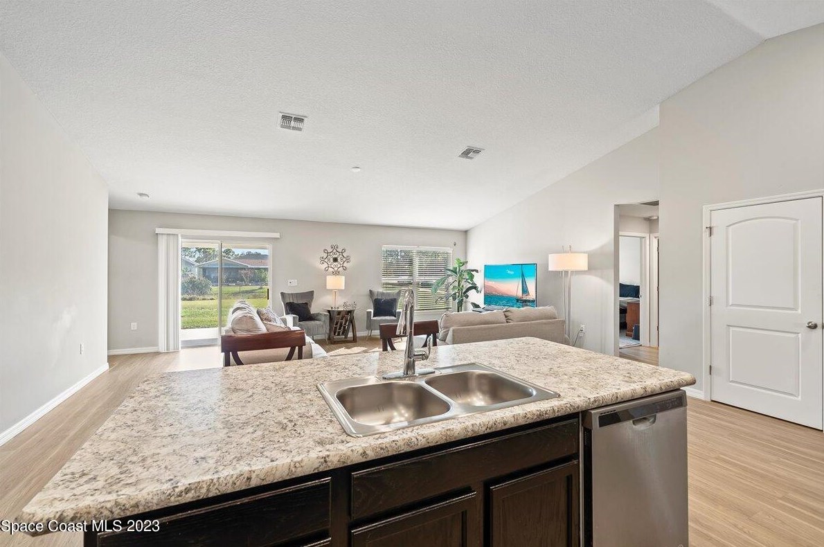 499 Ellington Ave, Melbourne FL  32909-4126 exterior