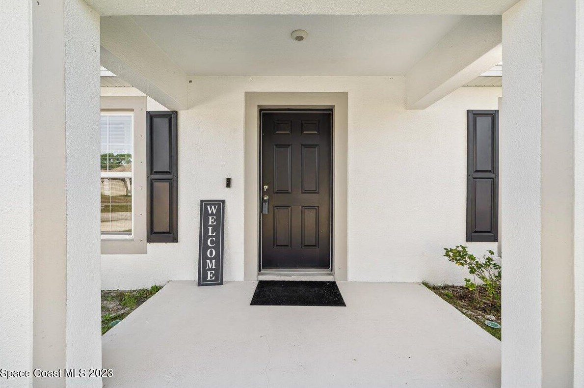 499 Ellington Ave, Melbourne FL  32909-4126 exterior