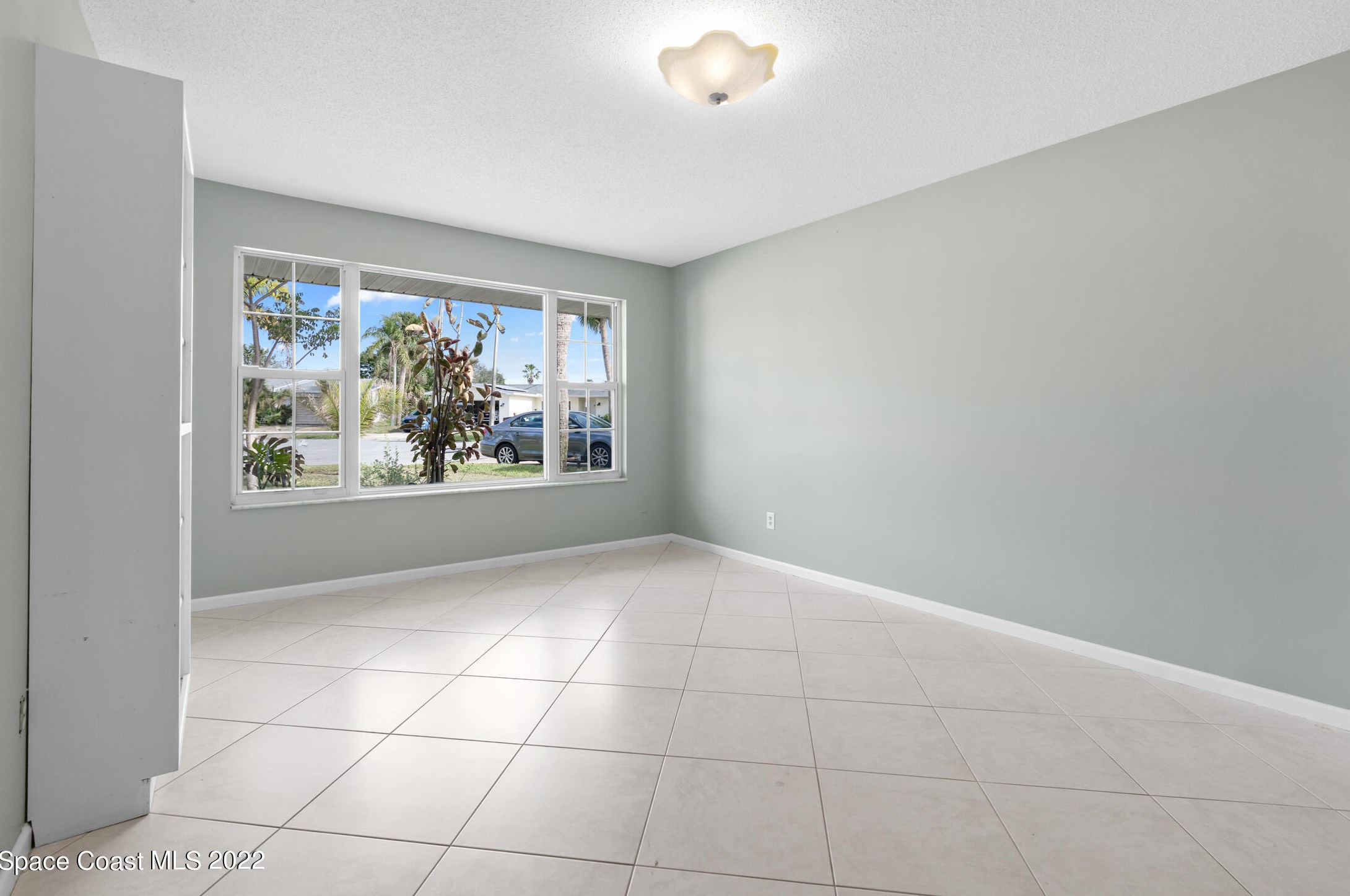 108 Uranus Ct, Melbourne, FL 32903-2114