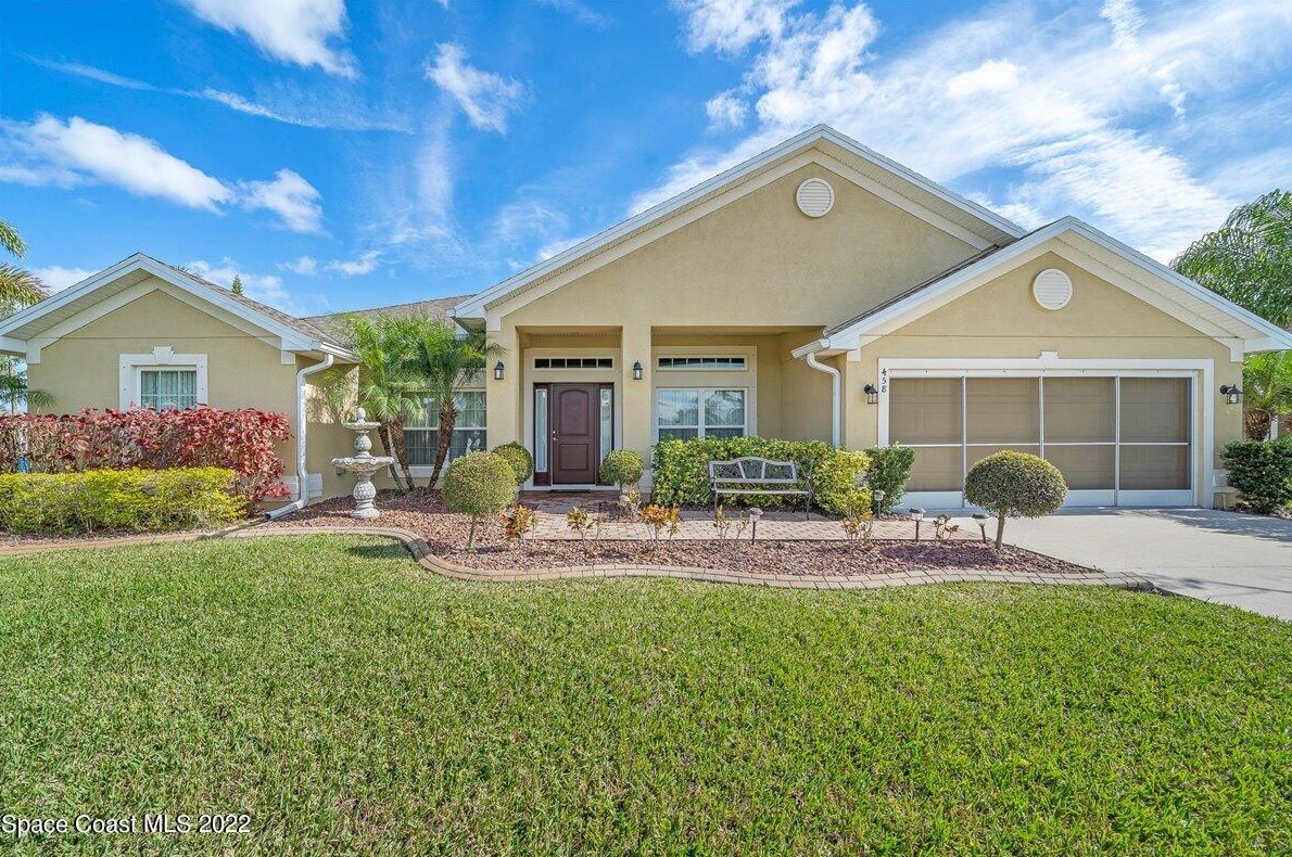 458 Albenga Rd, Melbourne, FL 32907-1827