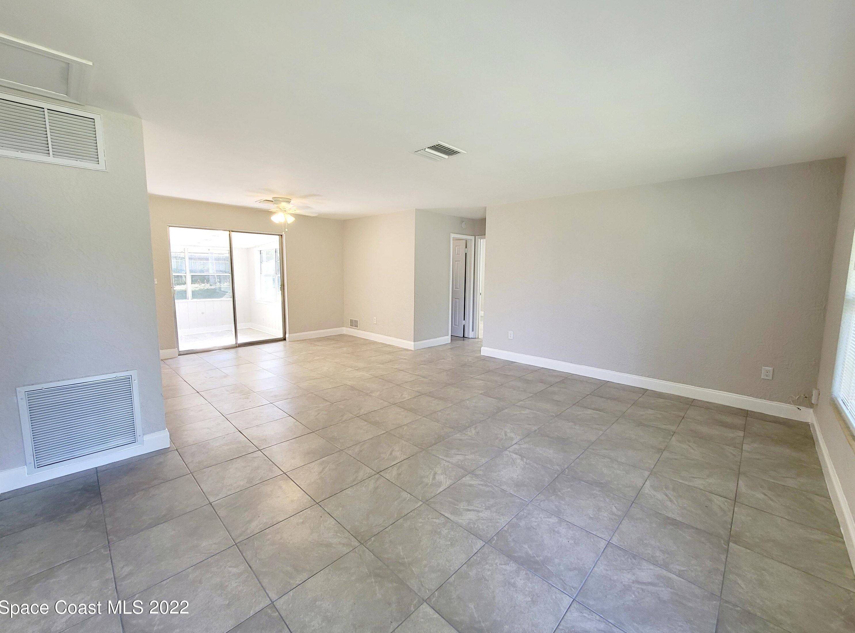 421 Mendel Ln, Titusville, FL 32796