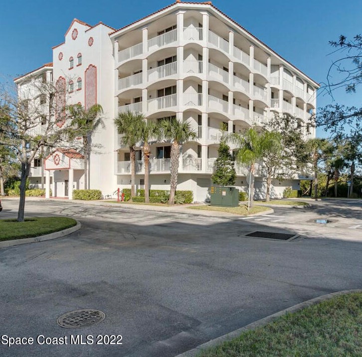 811 Del Rio Way #201, Merritt Island, FL 32953