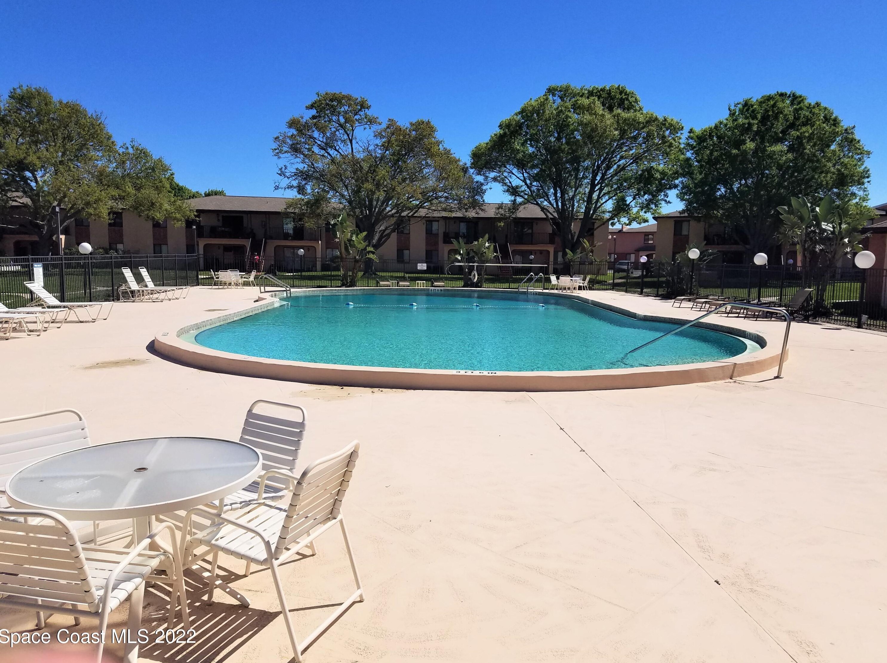 234 San Juan Cir, Melbourne FL 32935-5474 exterior