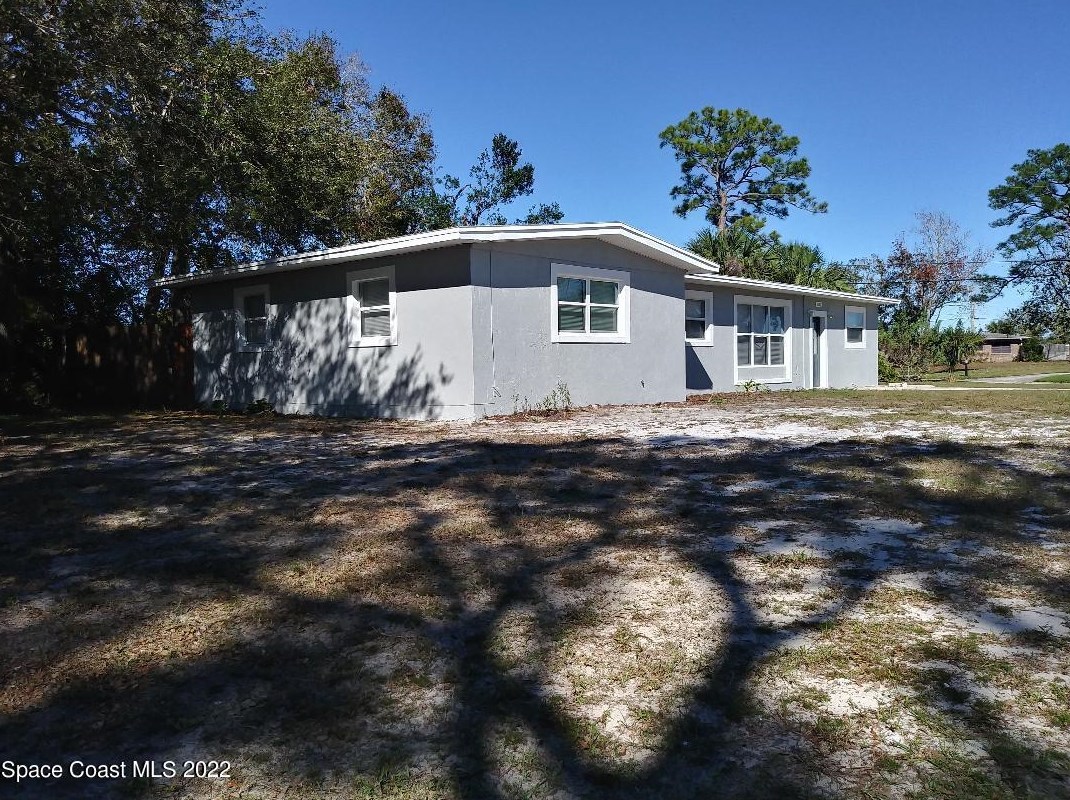 1102 Myrtle Ln, Cocoa, FL 32922