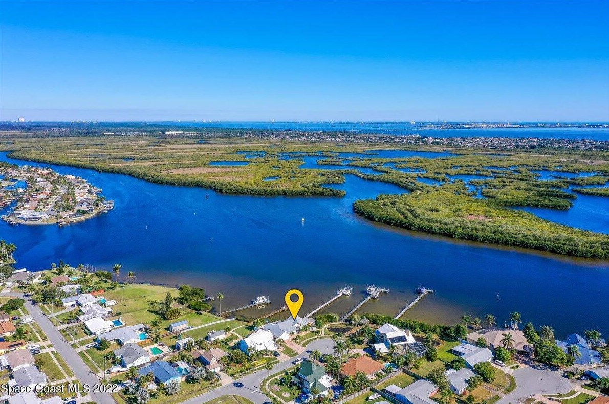 390 Wainai Dr, Merritt Island, FL 32953