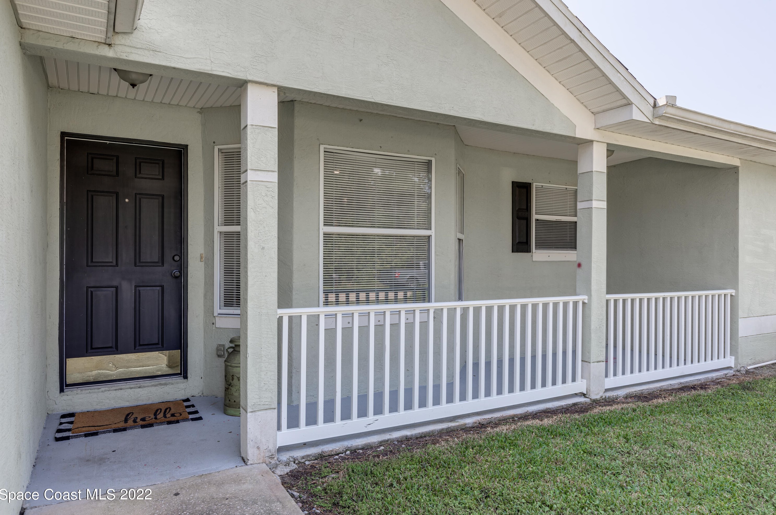 586 Blackhorse St Se, Melbourne, FL 32909