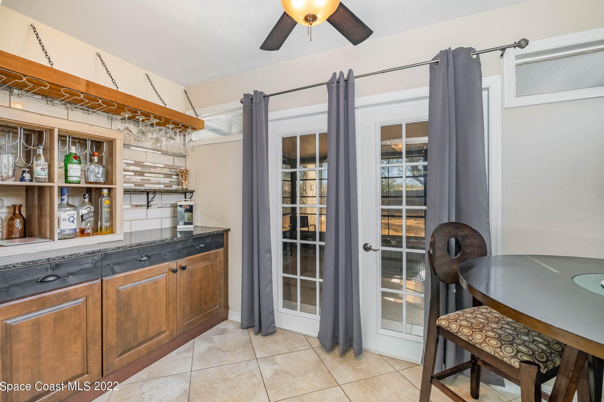 3937 Bayberry Dr, Melbourne FL  32901-8422 exterior