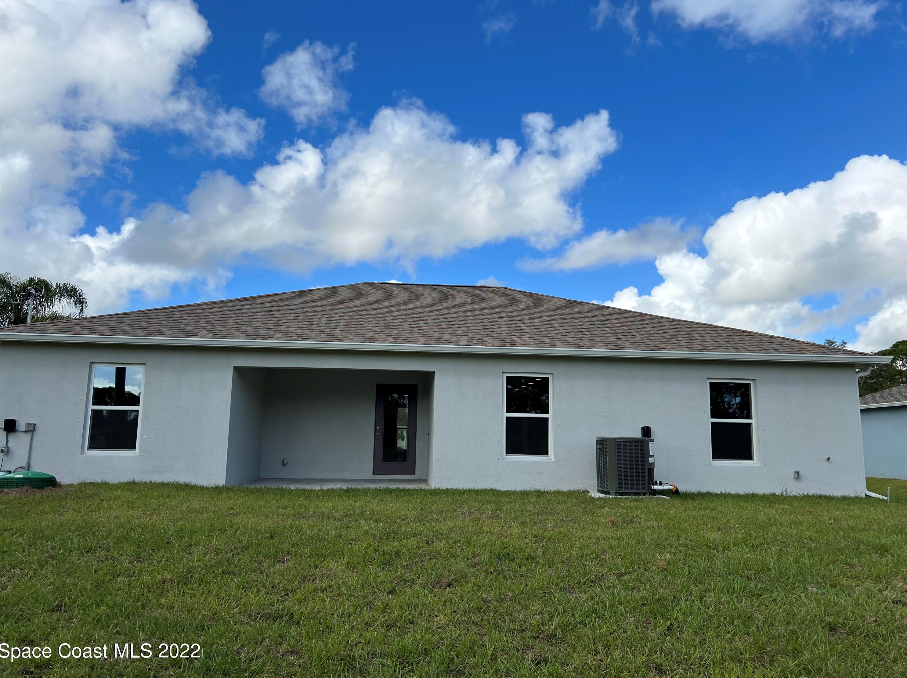 1360 Danforth St, Melbourne, FL 32908-6871