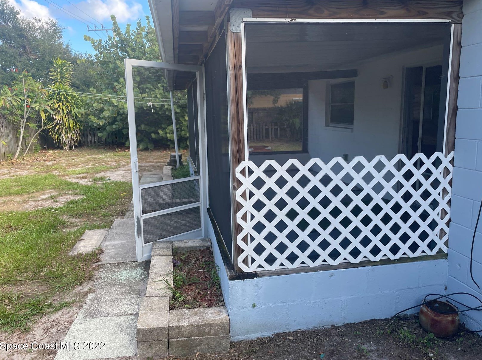 170 Barbados Dr, Merritt Island FL  32952-3658 exterior