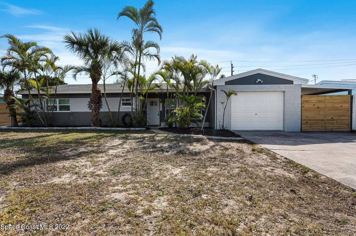 137 Terry St, Melbourne, FL 32937-2736