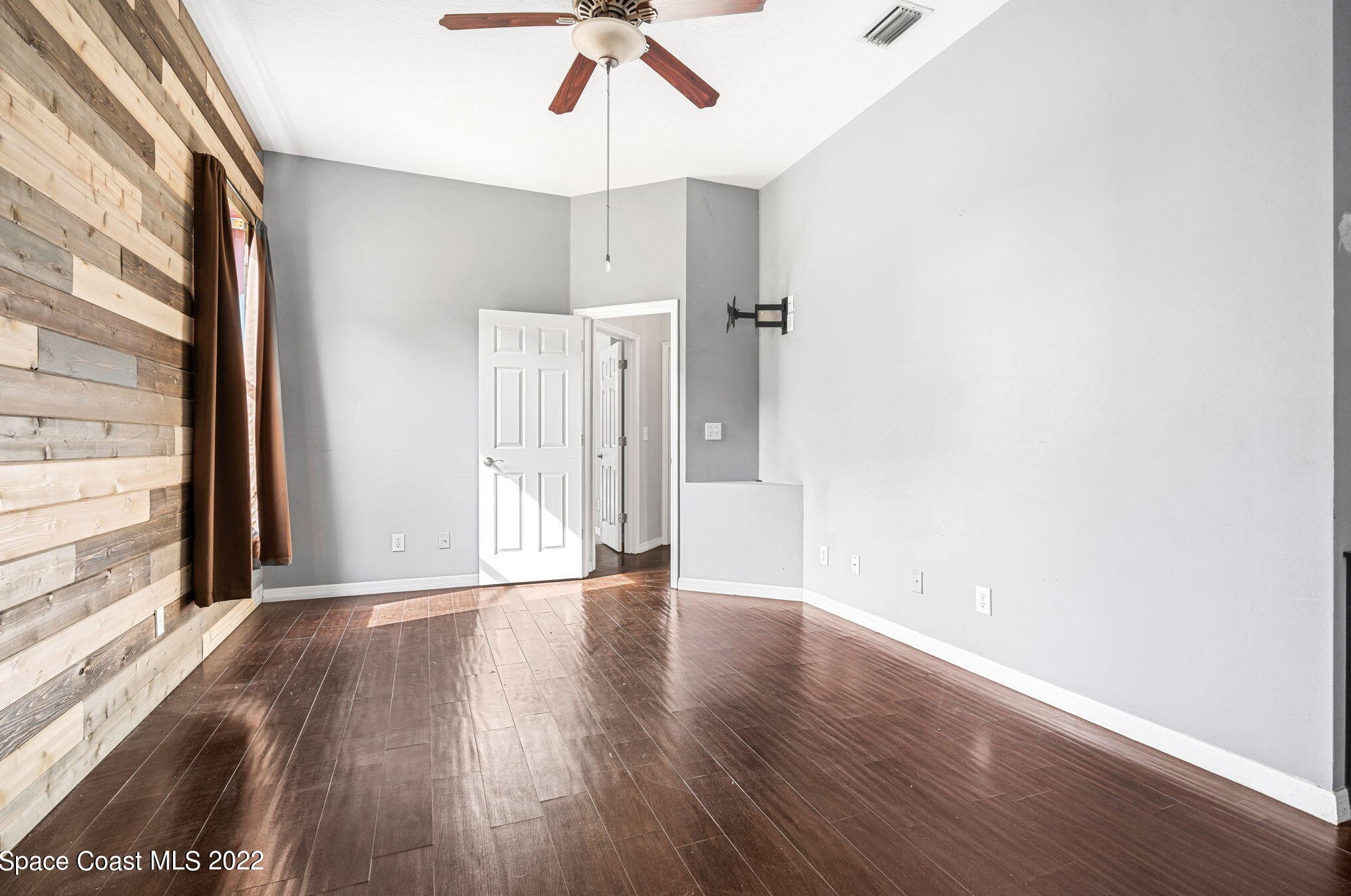 7031 Hammock Trace Dr, Melbourne FL  32940-7973 exterior