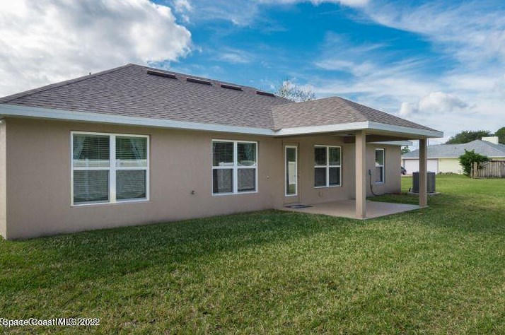 2641 Palmer Ave, Melbourne, FL 32909-7248