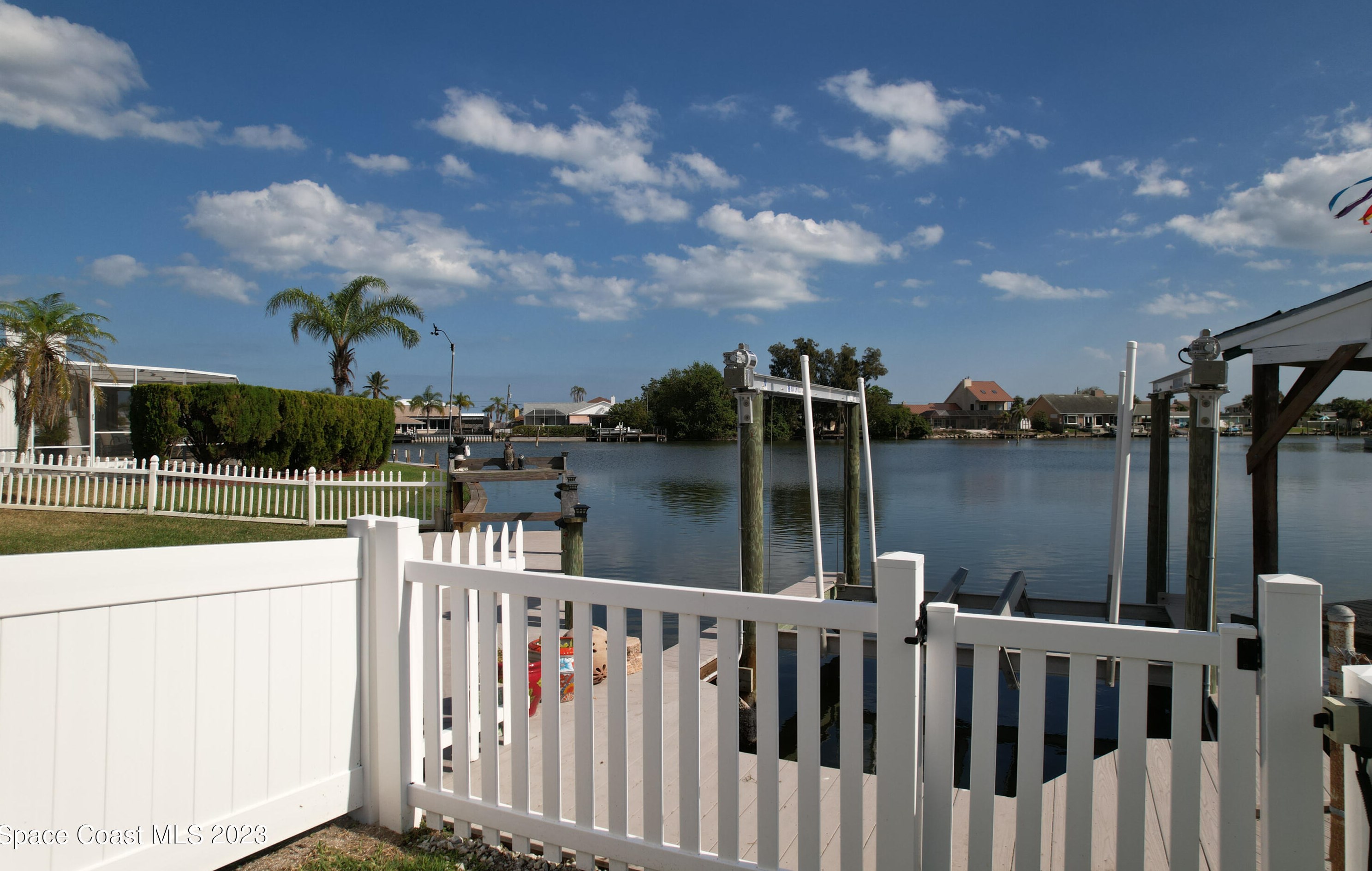 1705 Reef Ct, Merritt Island, FL 32952