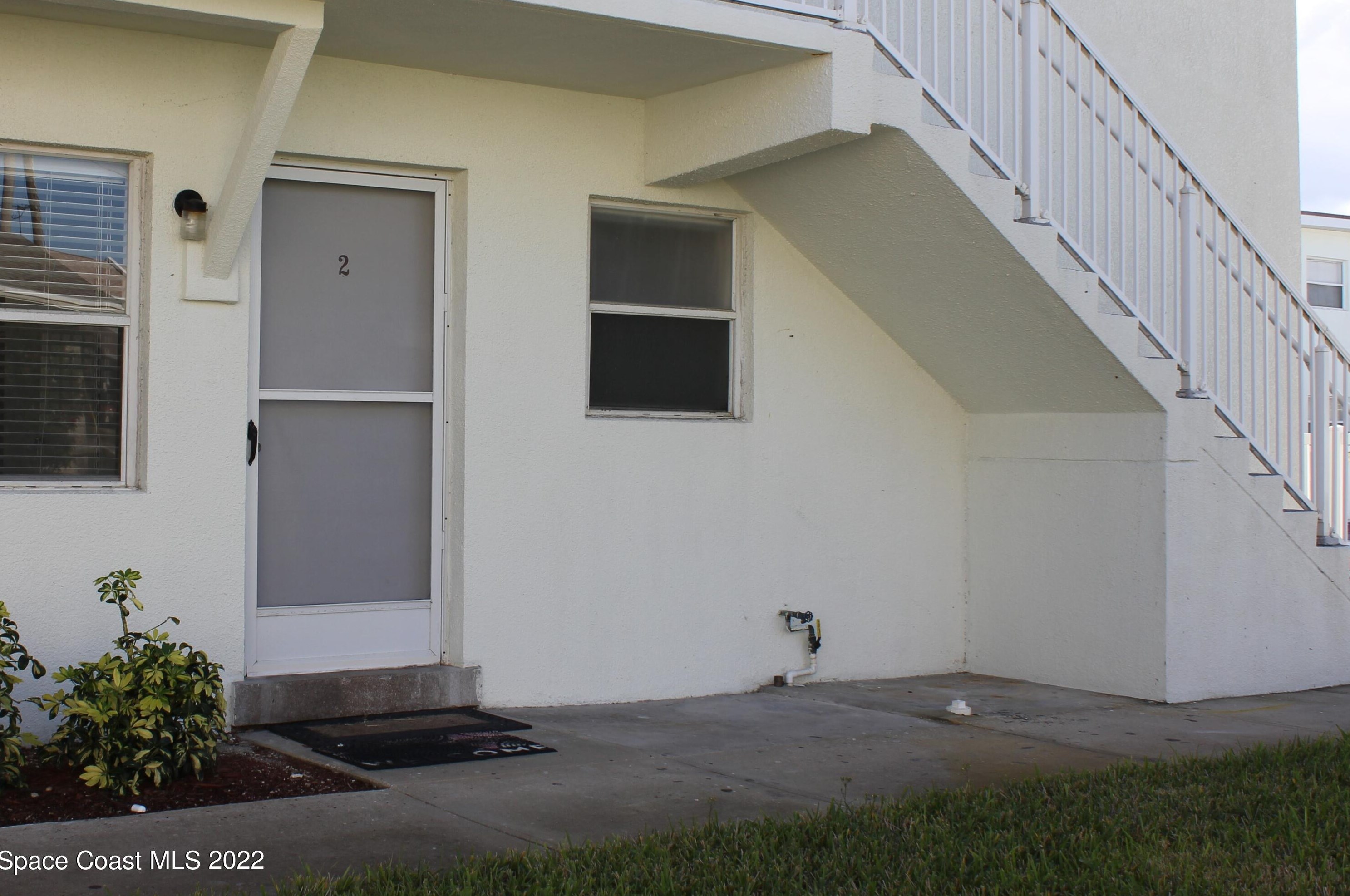 651 Palm Dr #c2, Melbourne, FL 32937