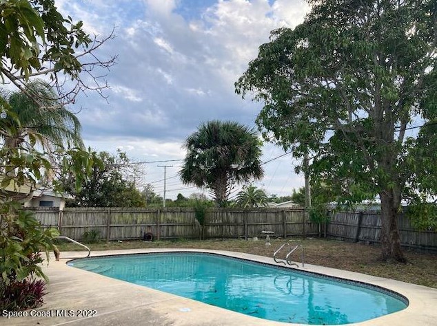 701 Bianca Dr, Melbourne, FL 32905-5628