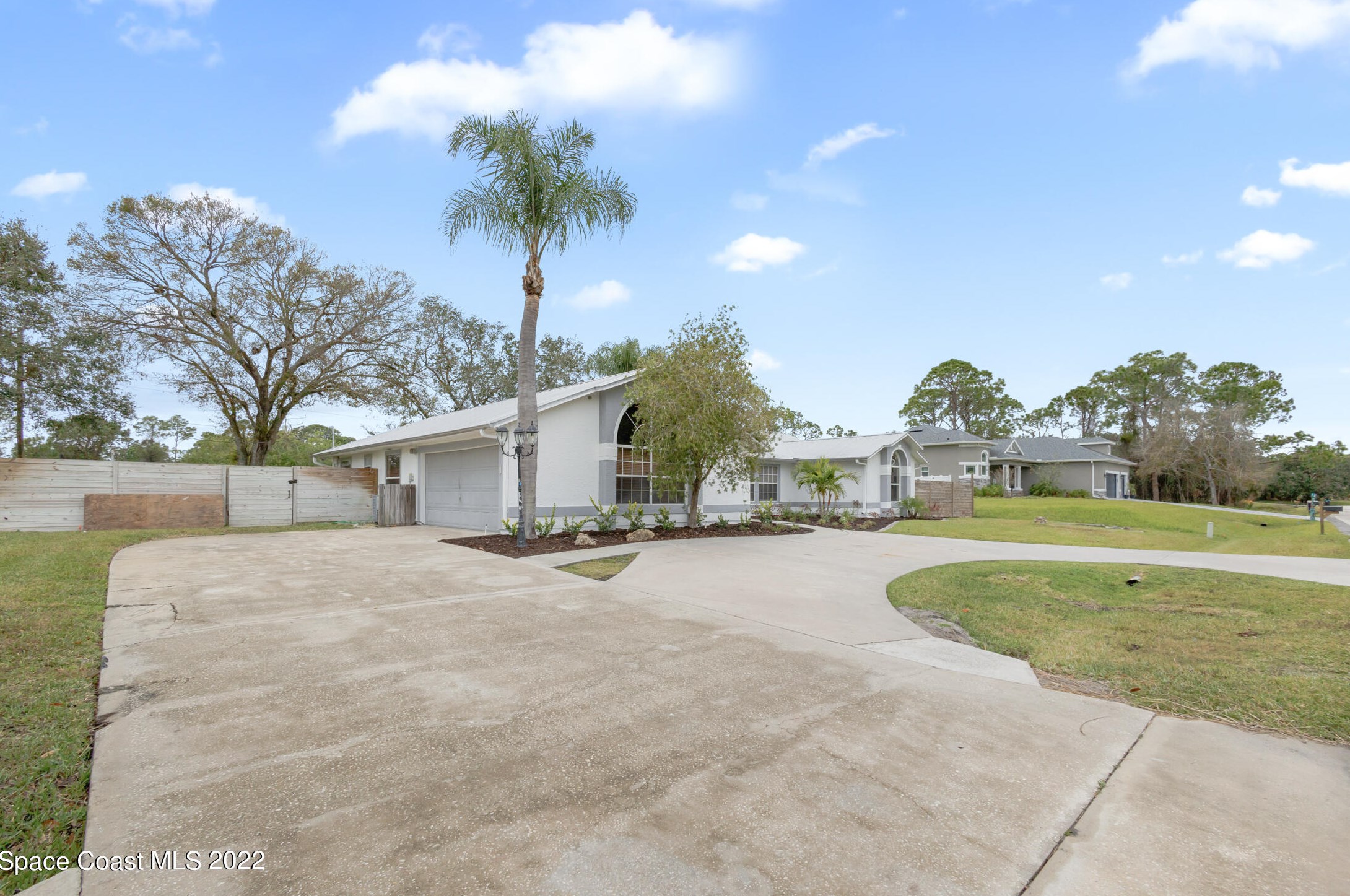 154 Nemo Cir, Melbourne, FL 32907-1223