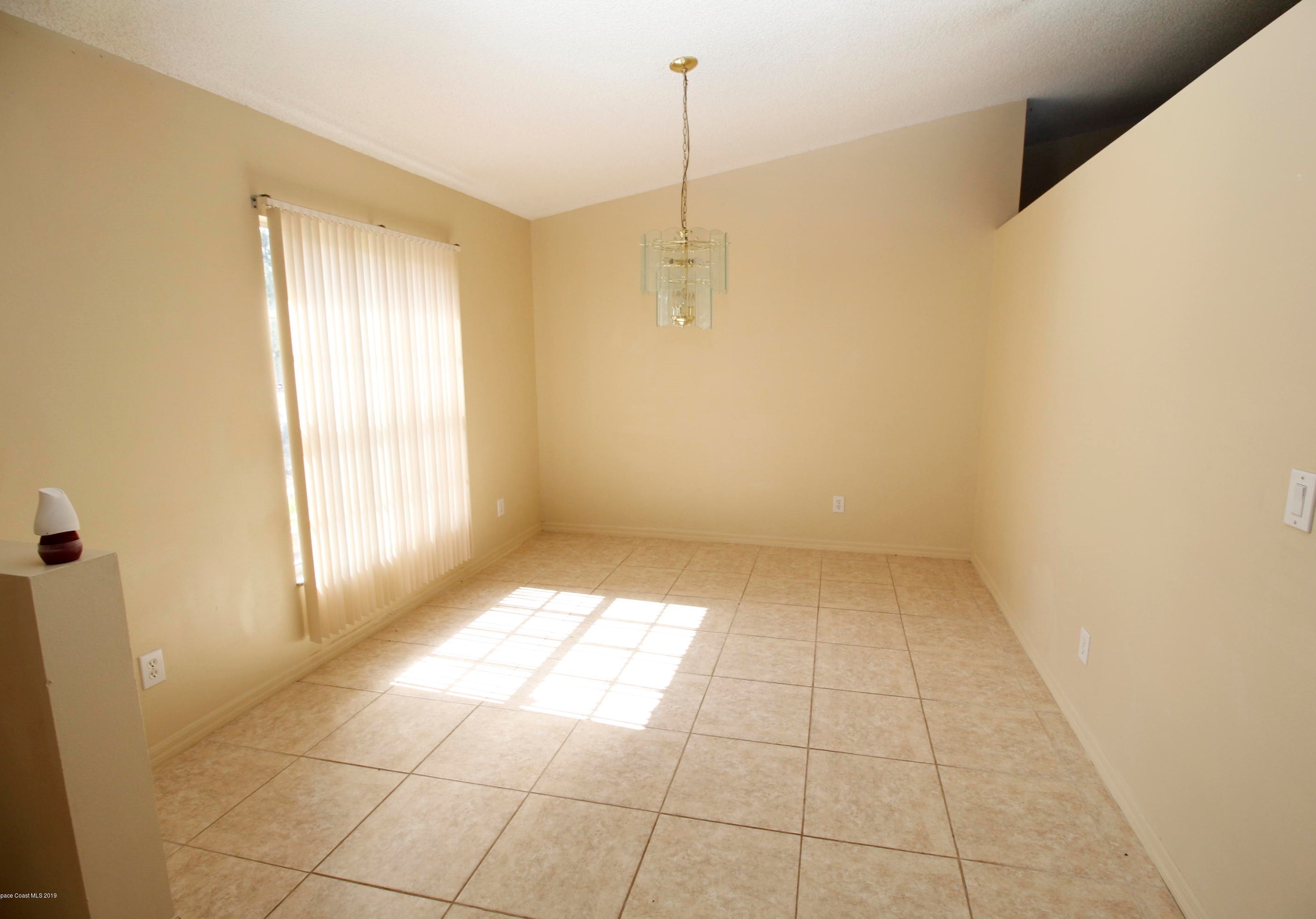 2748 Lakatos Ave Sw, Melbourne, FL 32908