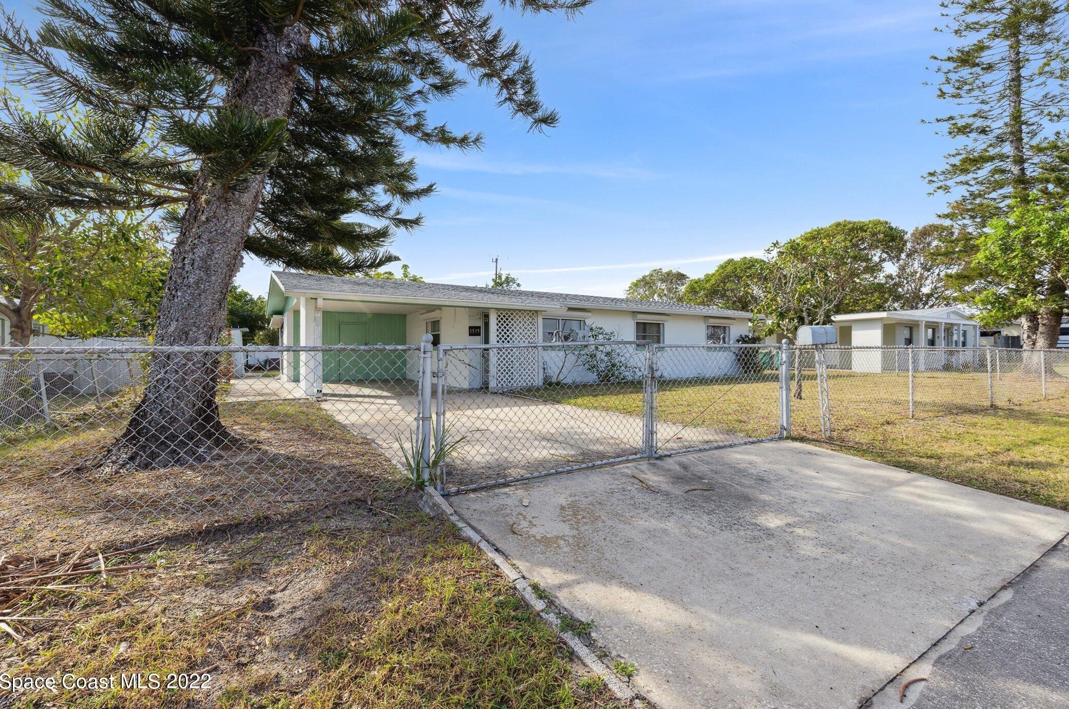 1515 Island Dr, Merritt Island, FL 32952