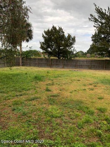 937 Serenade St, Melbourne, FL 32907-1770