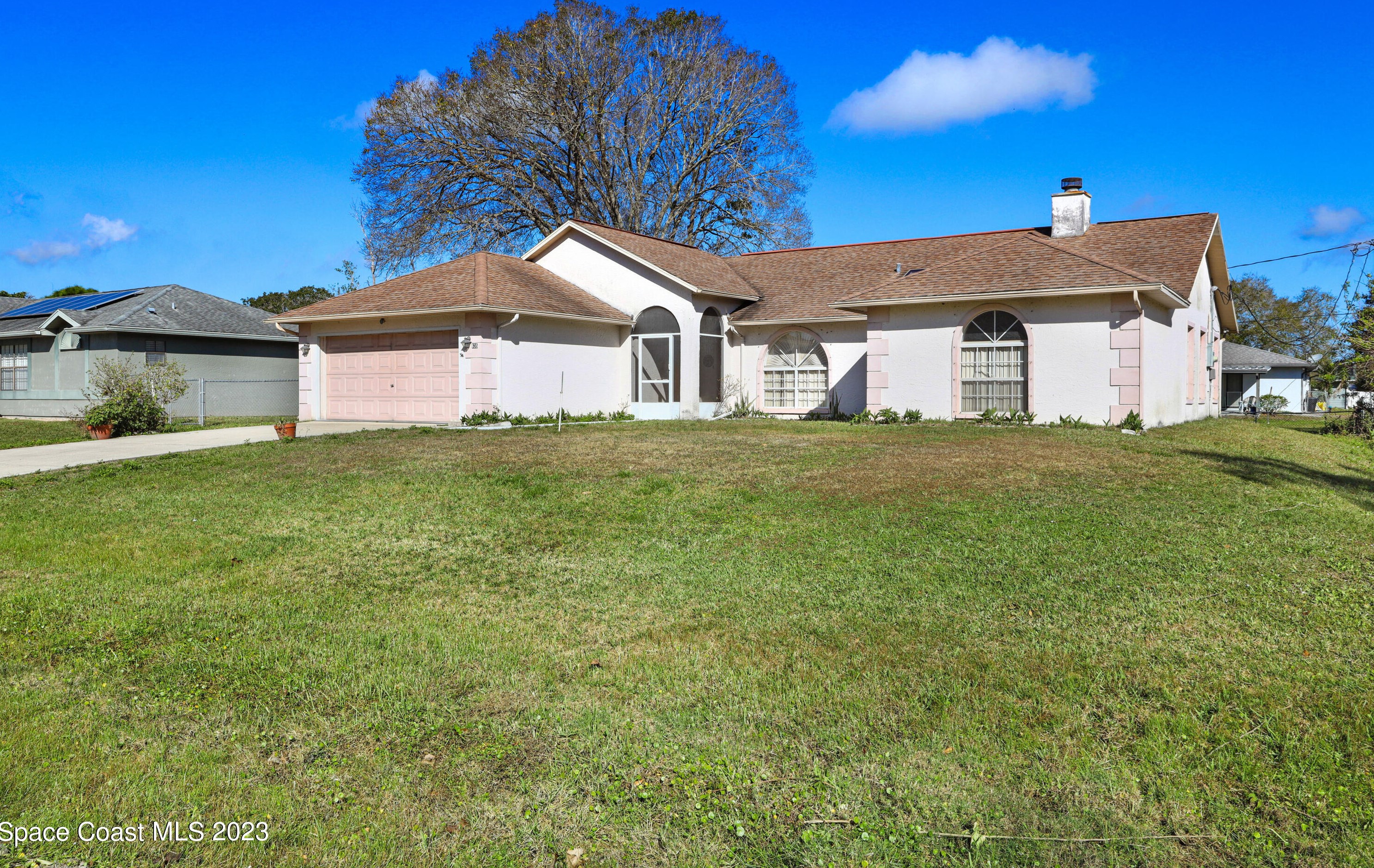 635 Munich St, Melbourne, FL 32907-8247
