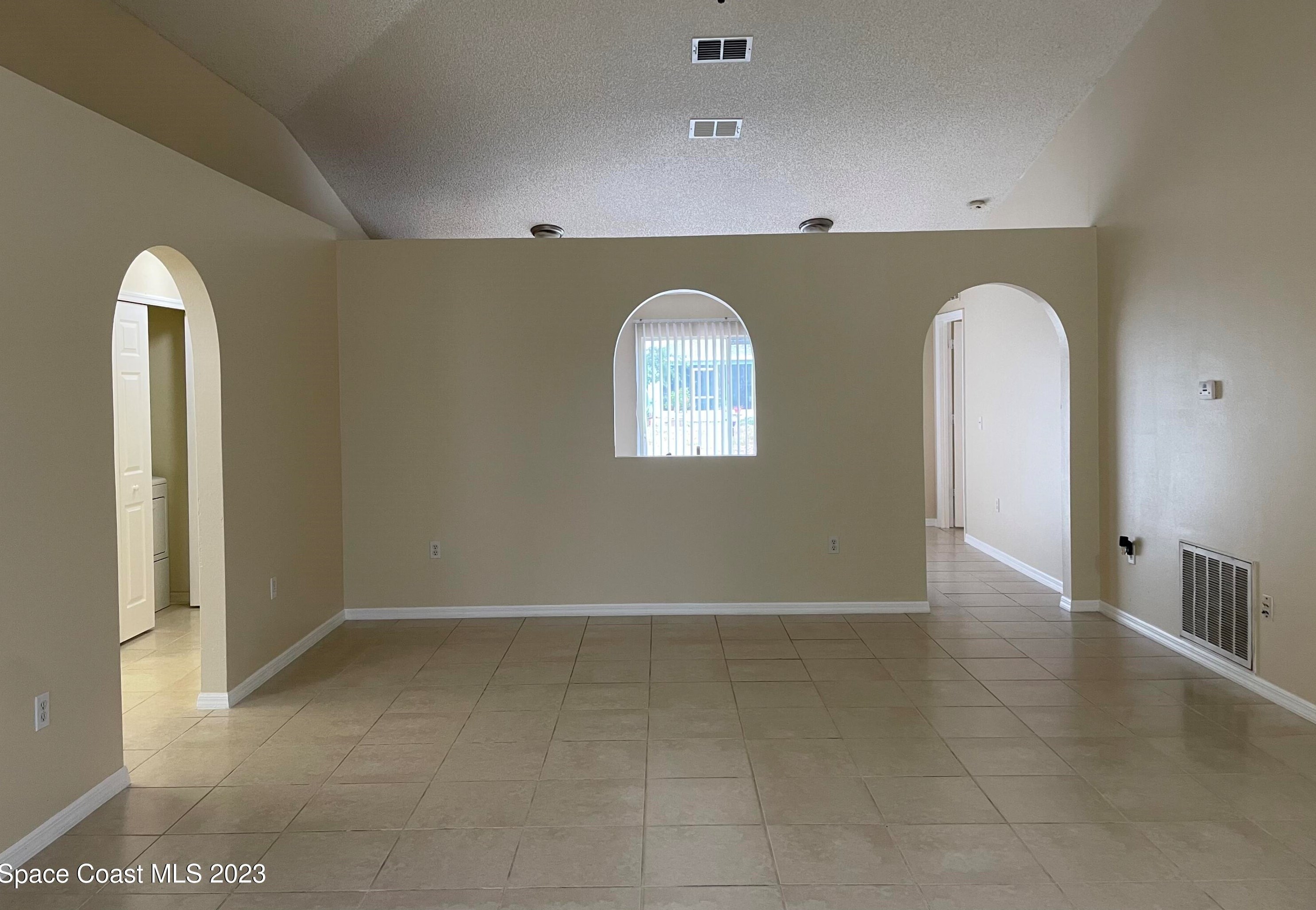 1012 Ray Rd Se, Melbourne, FL 32909