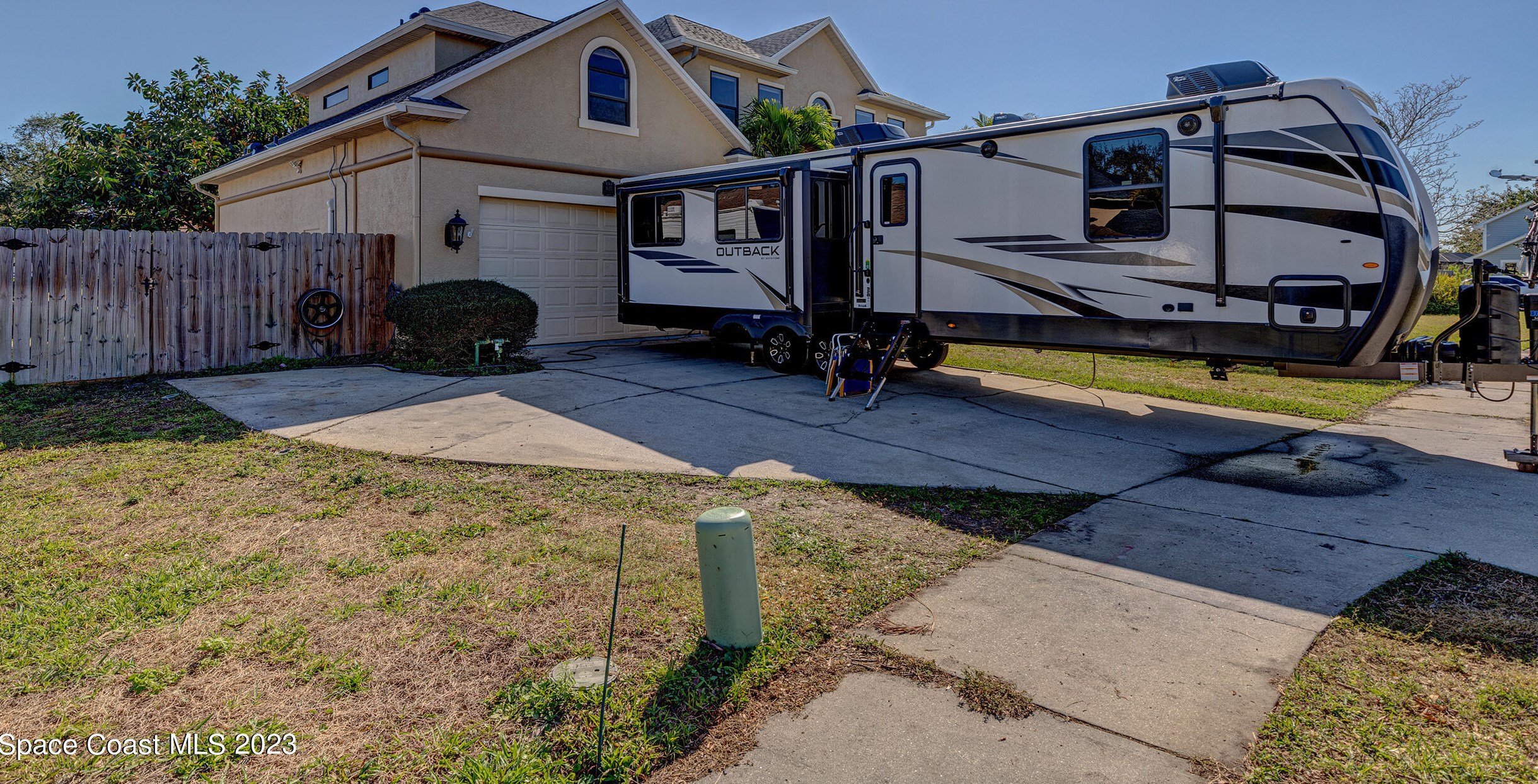 1027 Mandarin Dr, Melbourne, FL 32905-4706