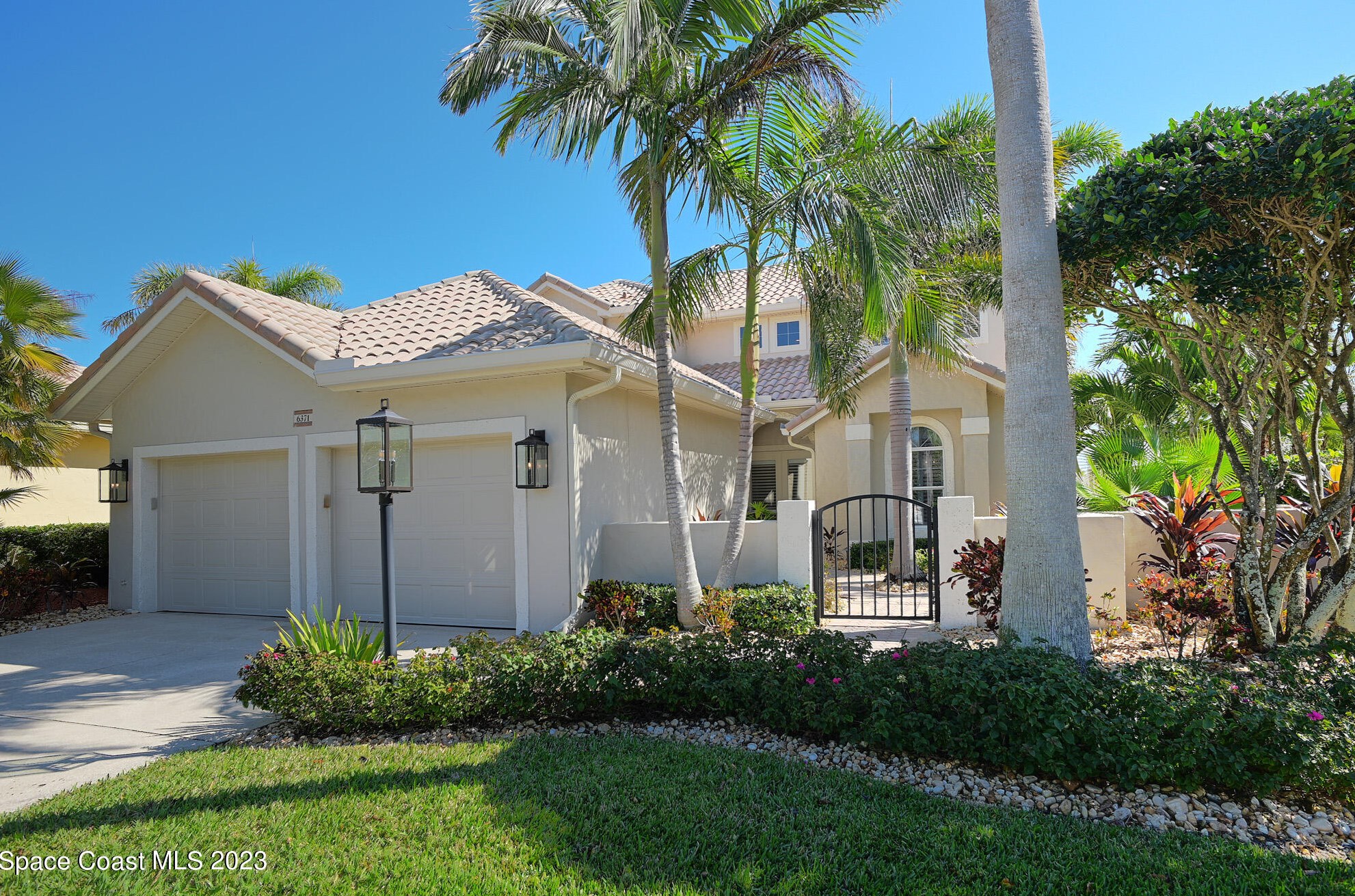 6371 Portofino Ln, Melbourne, FL 32940-7485
