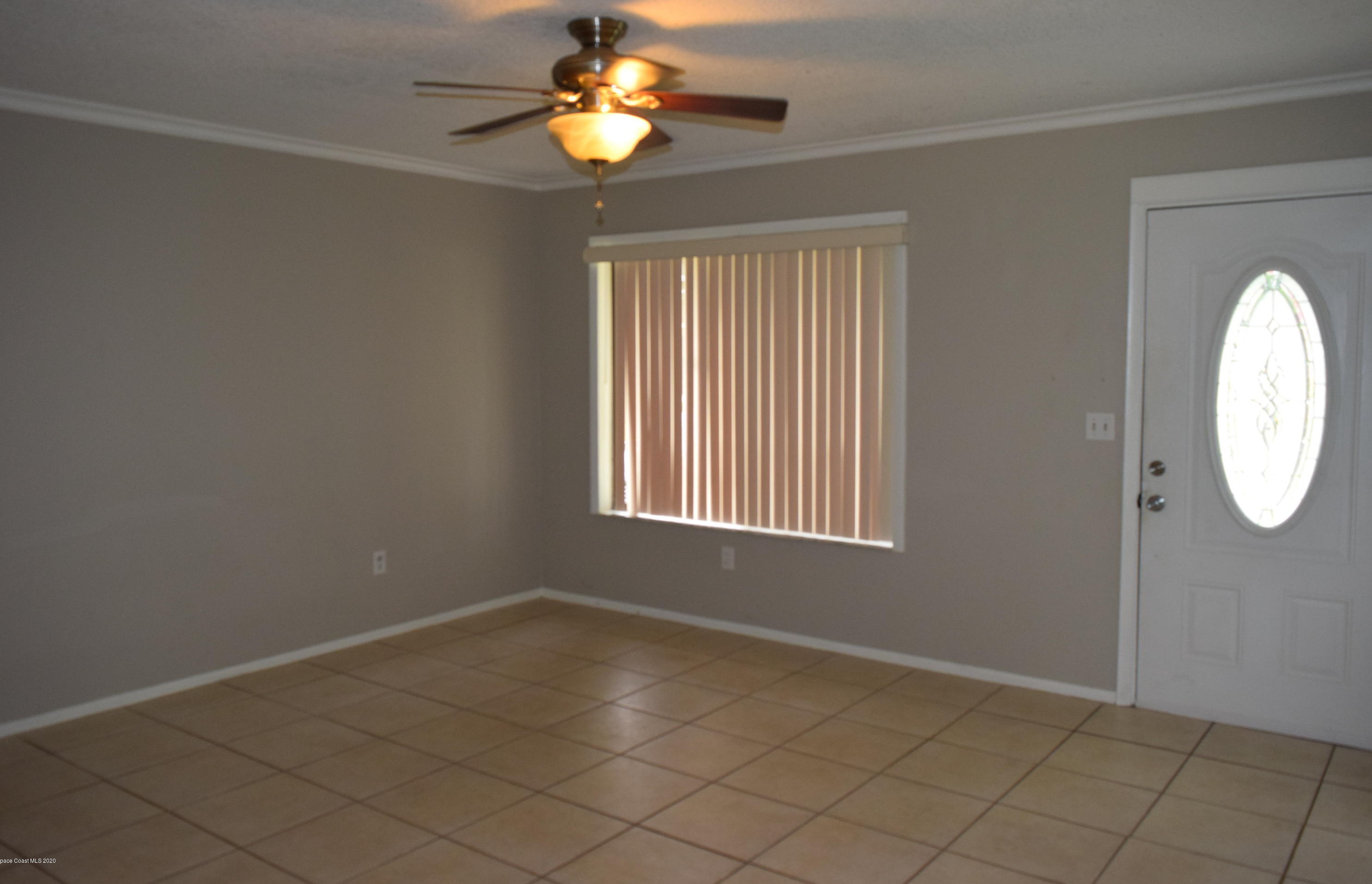 368 Rheine Rd Nw, Melbourne, FL 32907