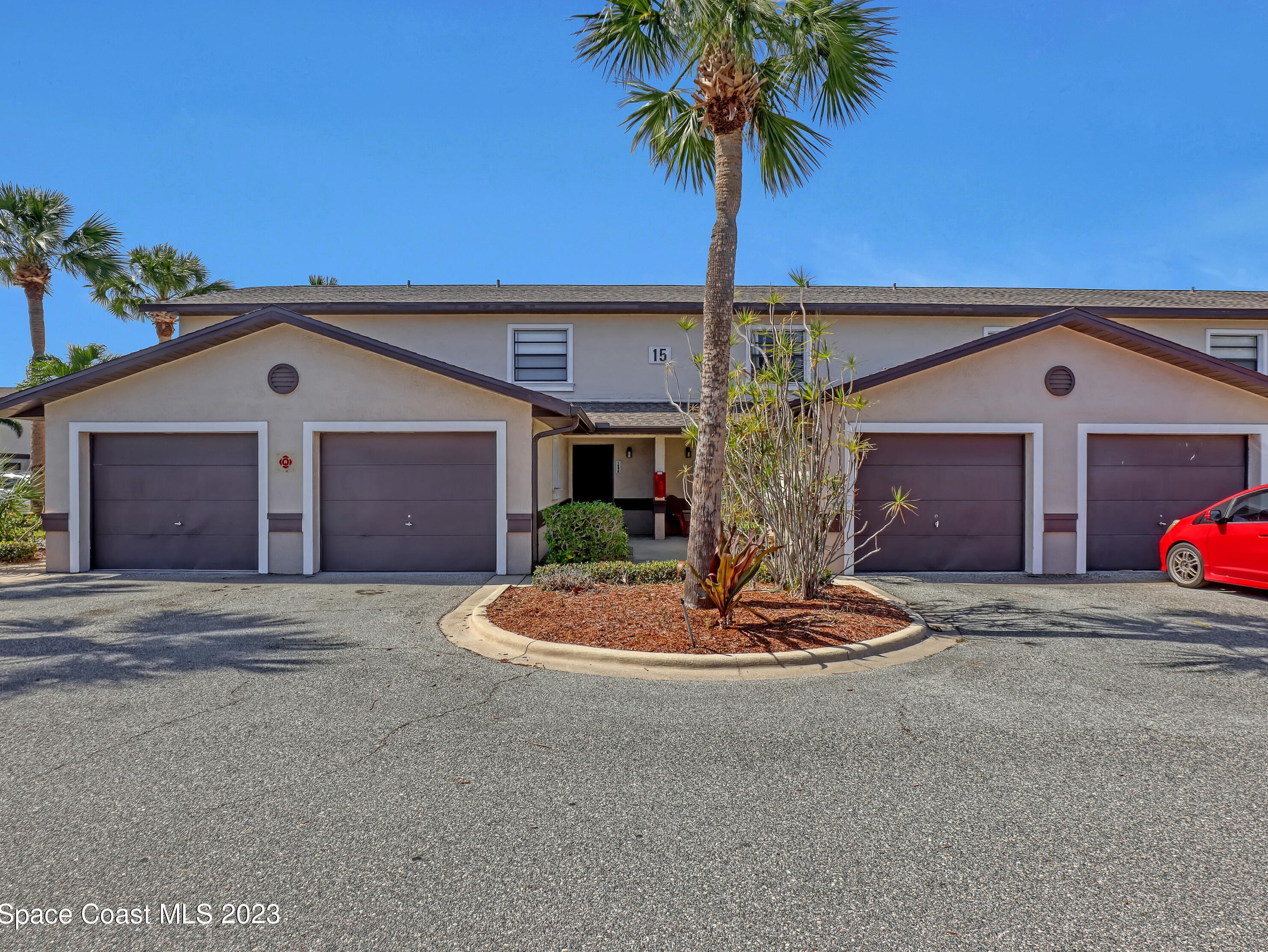 1084 June Dr, Melbourne, FL 32935-8987