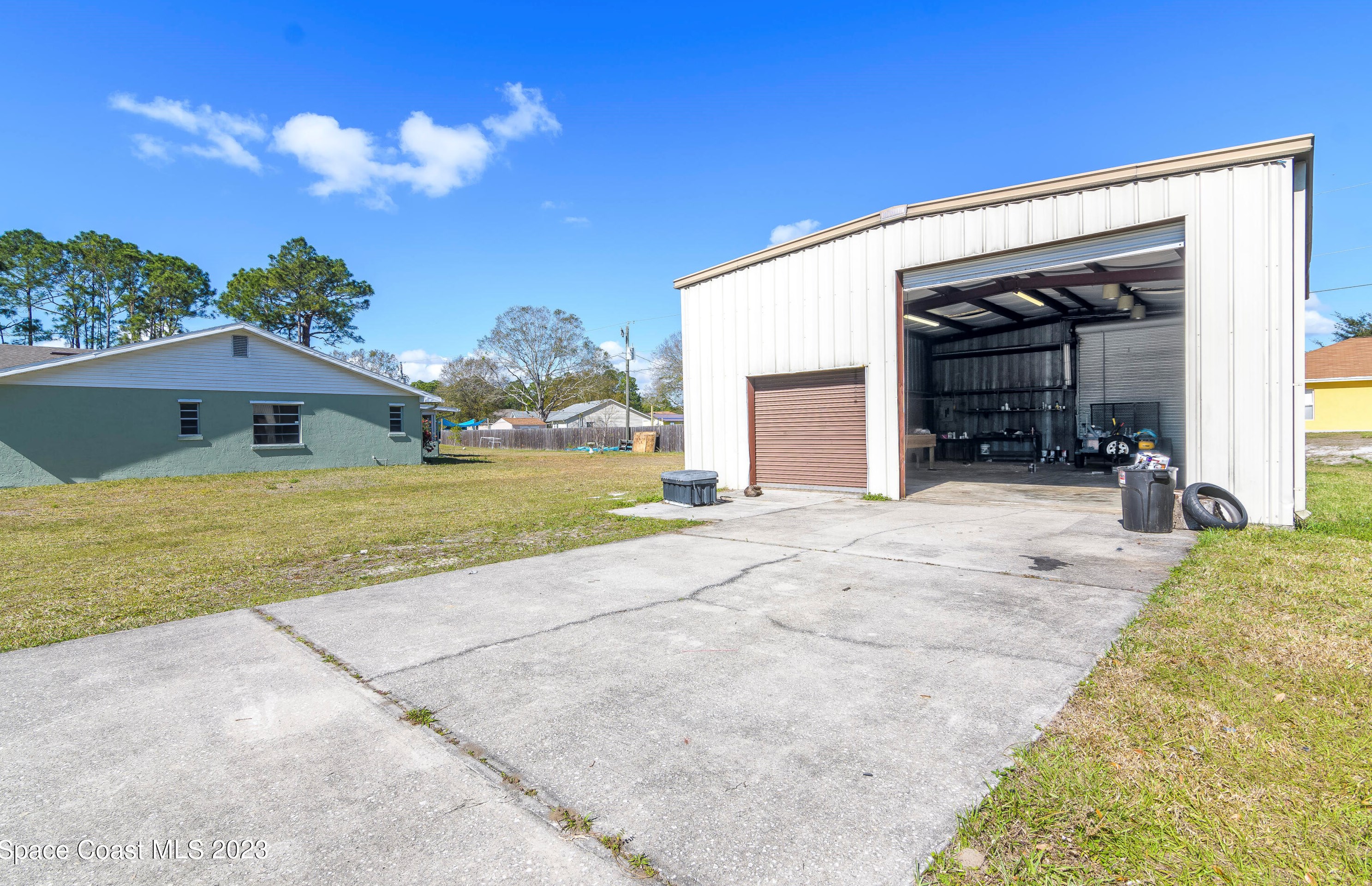 525 Escarole St, Melbourne, FL 32909-4802