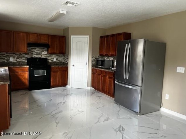 946 Aurelia Ave, Melbourne FL  32909-4743 exterior