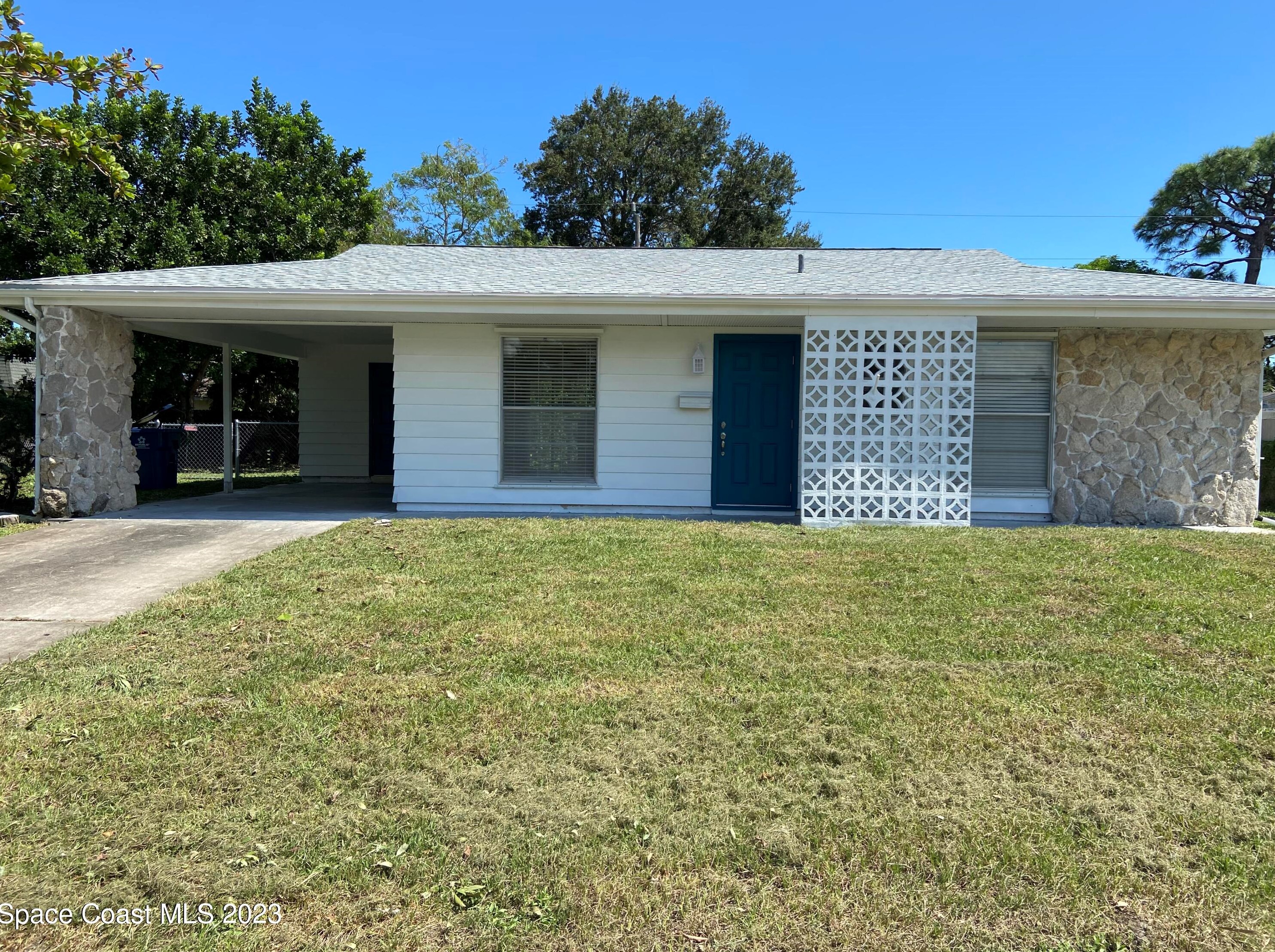 793 Bianca Dr, Melbourne, FL 32905-5803