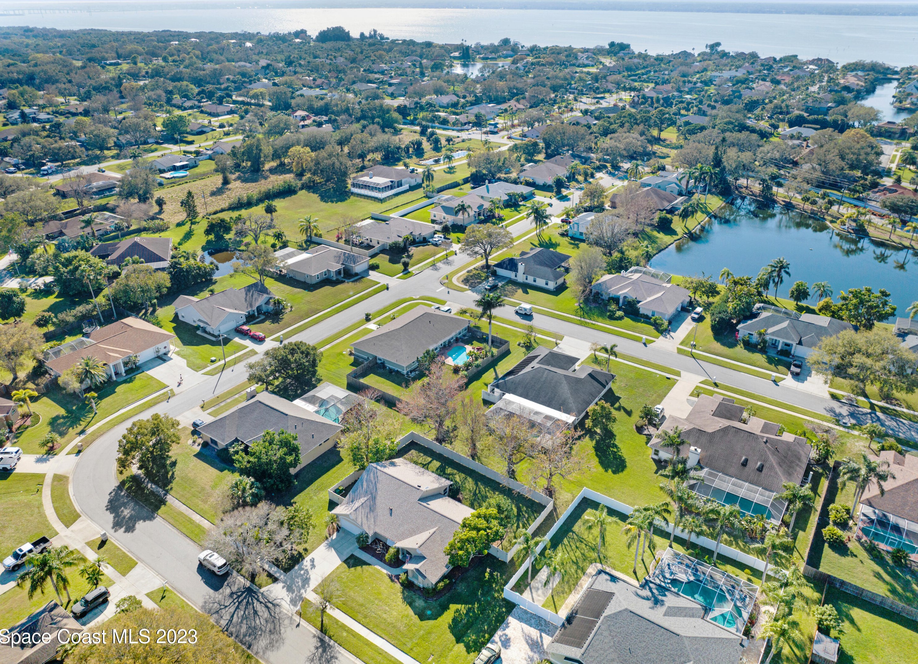 285 Northgrove Dr, Merritt Island FL  32953-7959 exterior