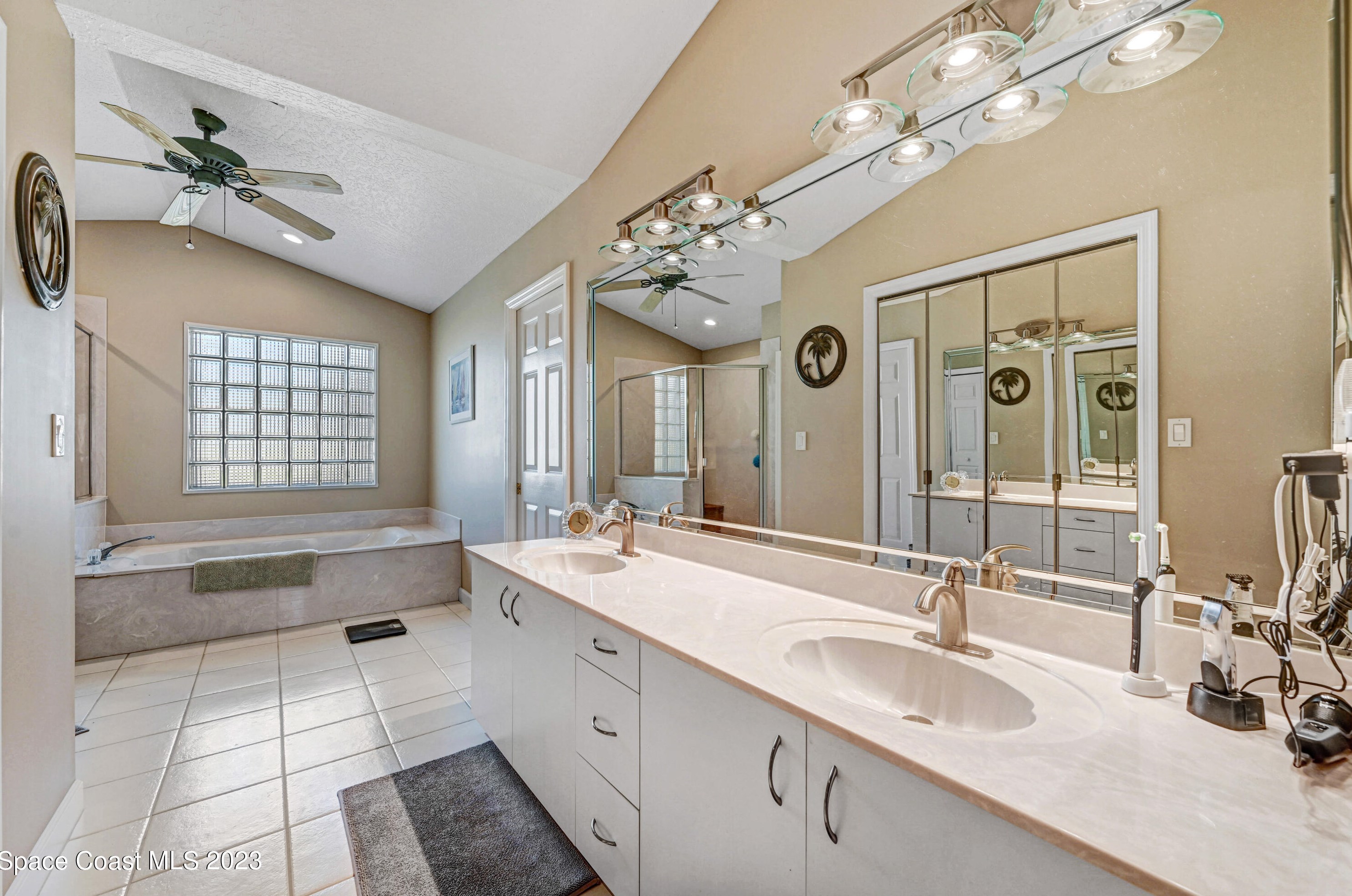 285 Northgrove Dr, Merritt Island FL  32953-7959 exterior