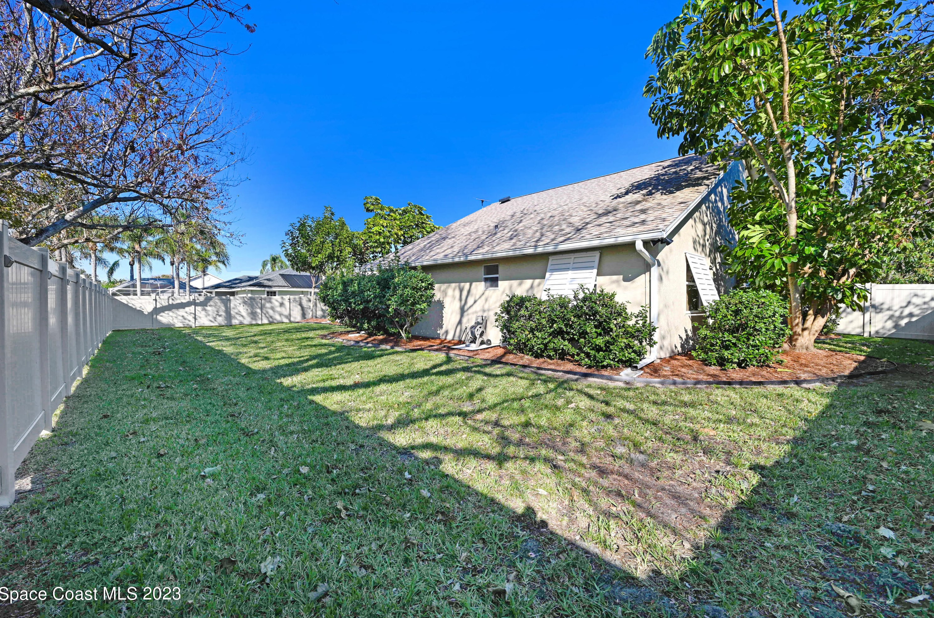 285 Northgrove Dr, Merritt Island FL  32953-7959 exterior